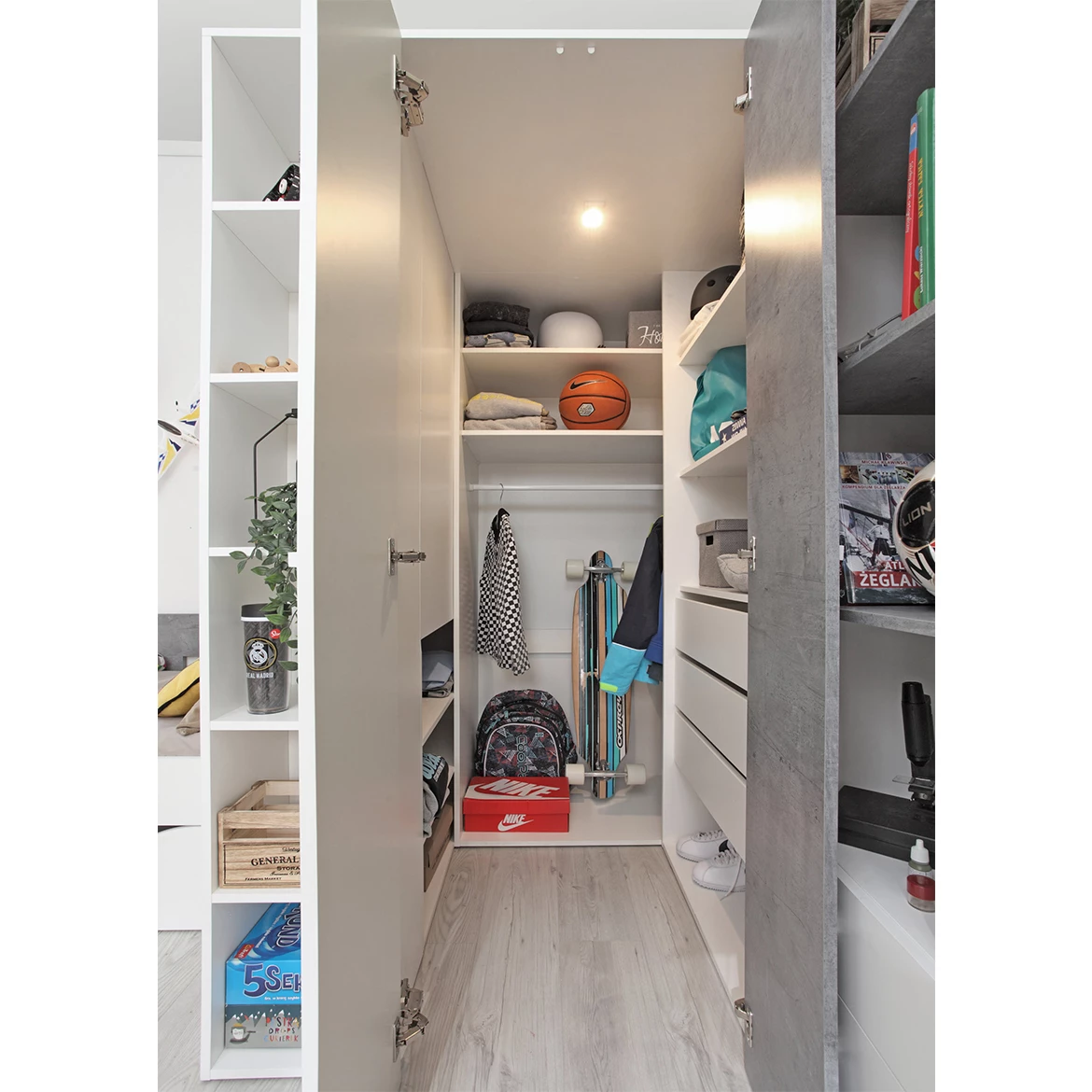 Sigma SI12 komoda 1 vrata+5 fioka 110x40x94 cm bela