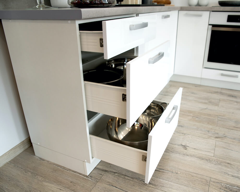 Kuhinjski element Vita D60 Pk Mv 2133 PL bela sjaj