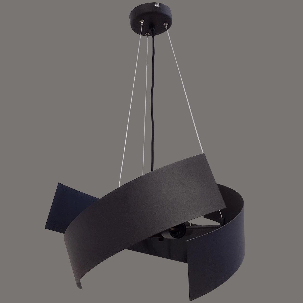 Viseca lampa Tango crna