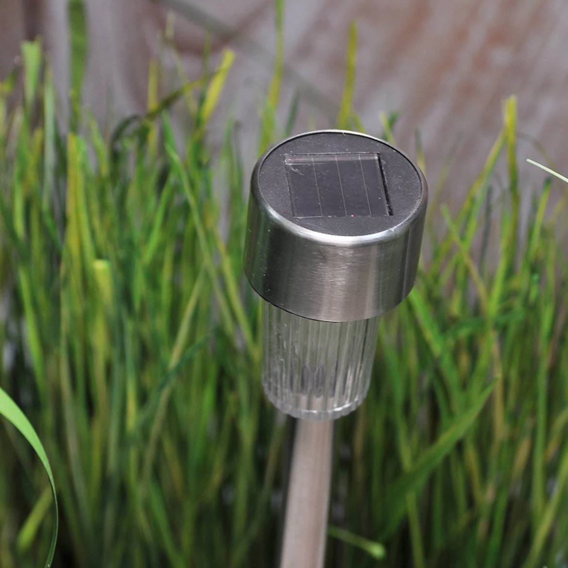 Solarna lampa Neo LED