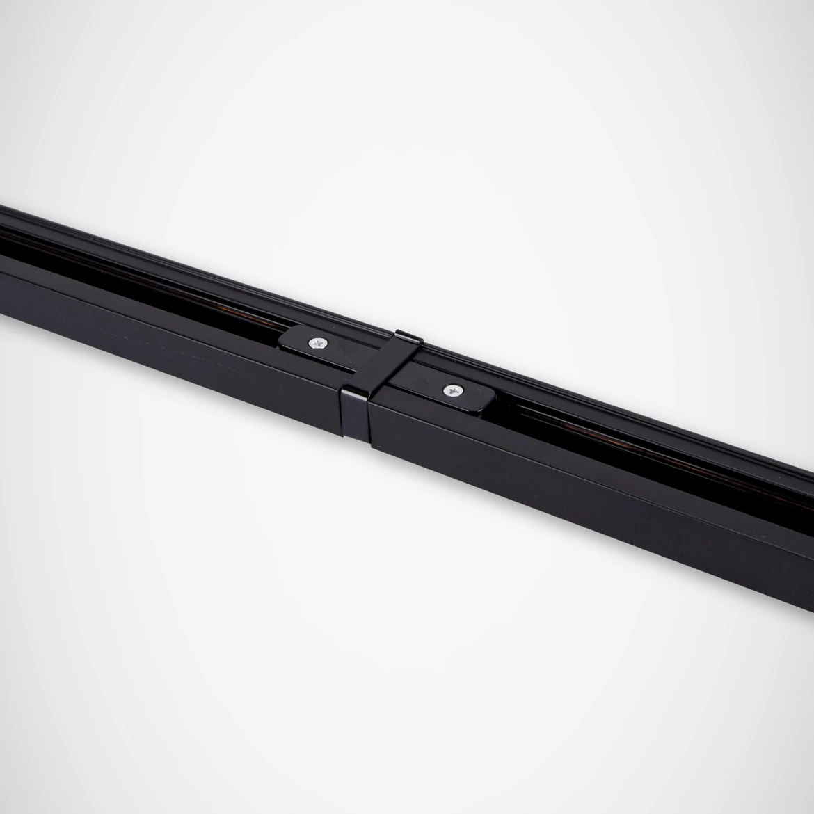 Prikljucak za šinu crni