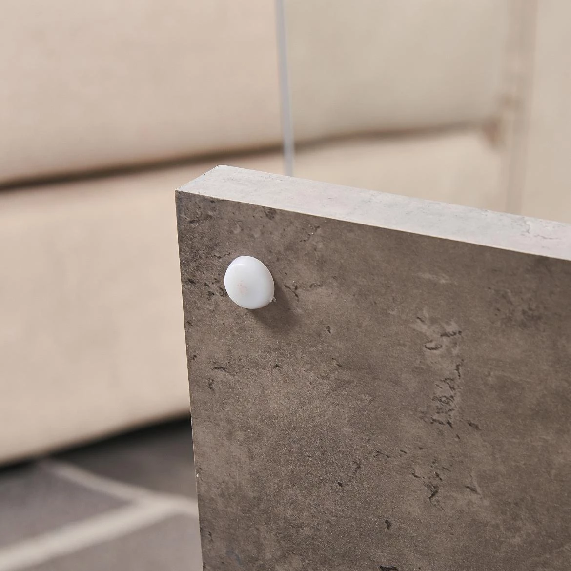 Klub sto Iron 110x60x43 cm beton/staklo