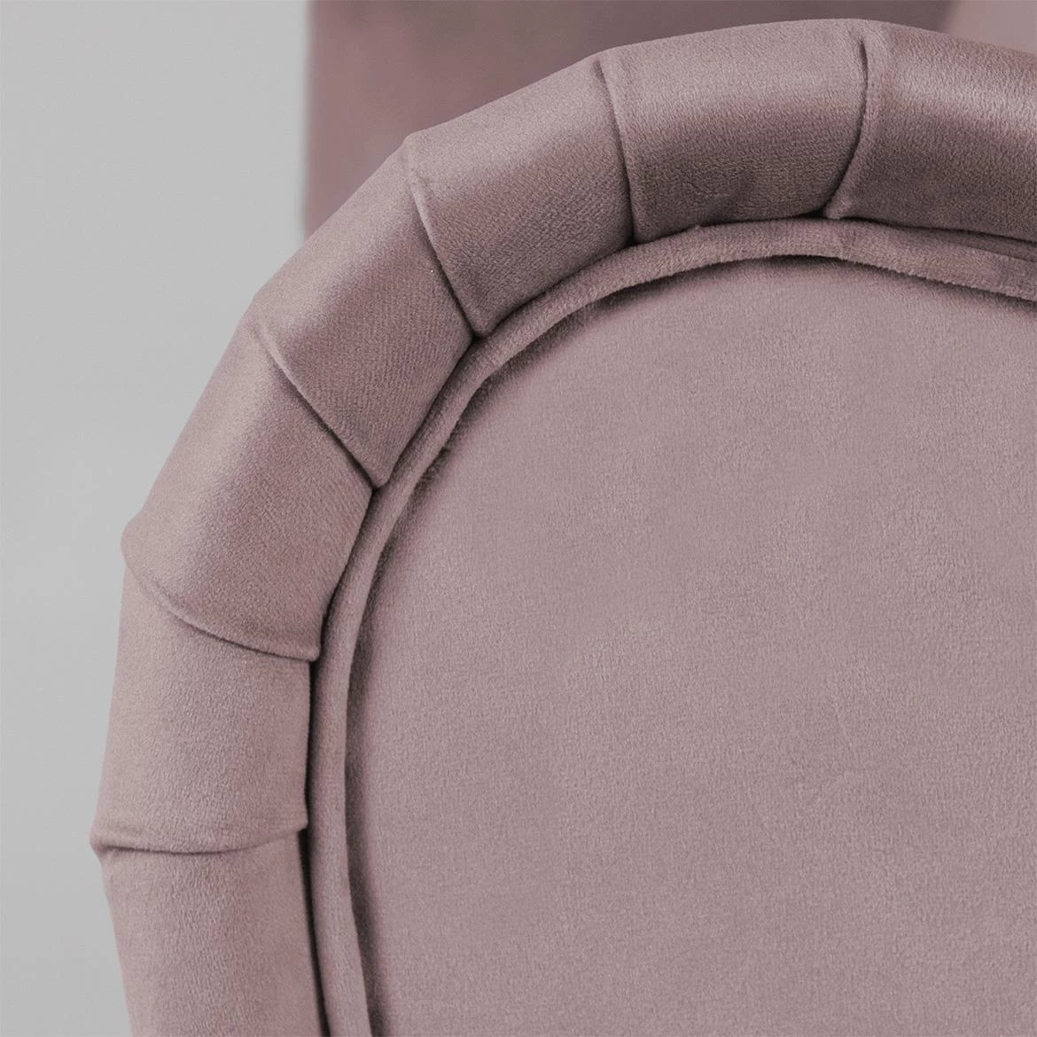 Royal Bluvel 91 / wenge fotelja