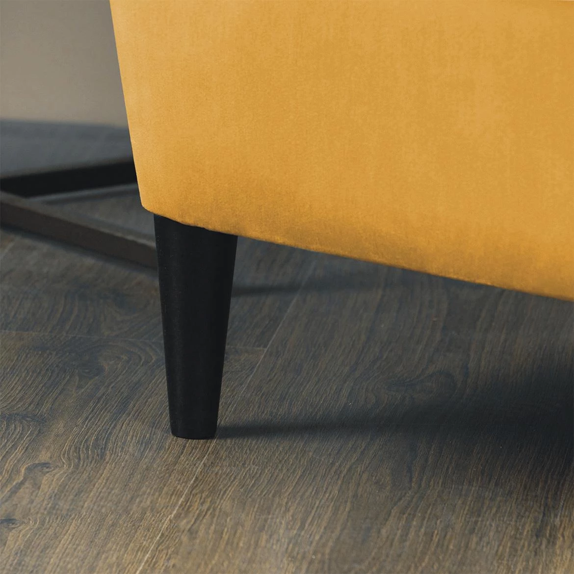 Royal Bluvel 68 / wenge fotelja