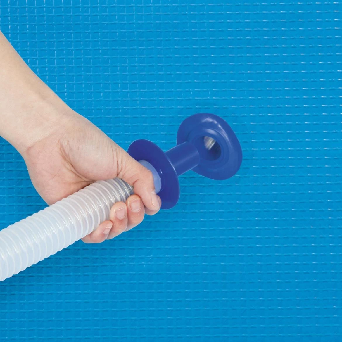 Višedelni komplet za cišcenje bazena