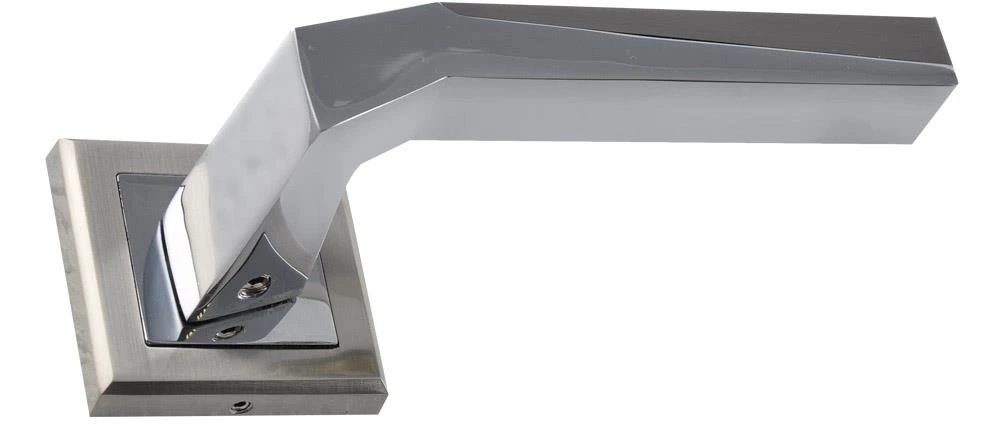 Kvaka Tina nikl