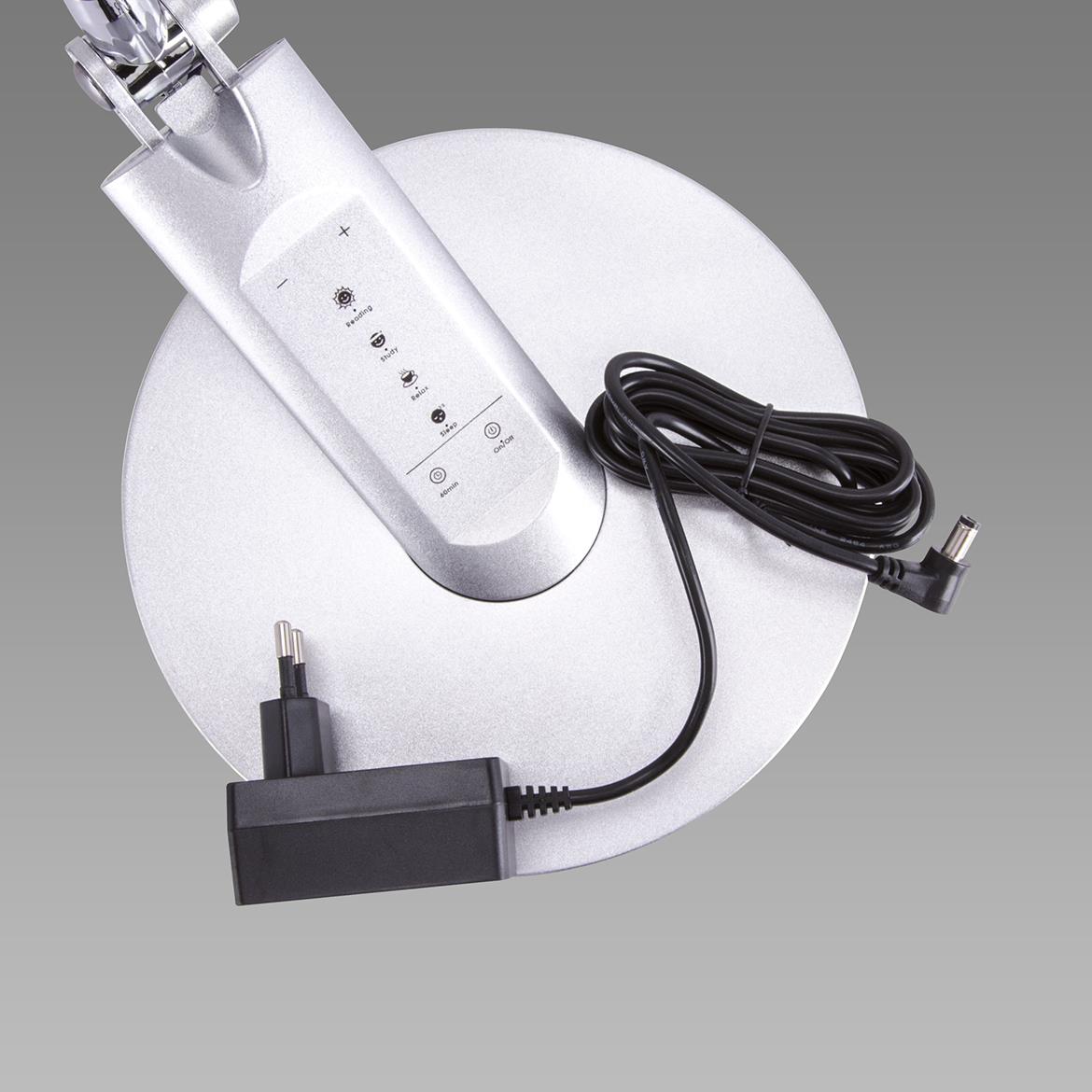 Stona lampa Ramzes LED srebrna