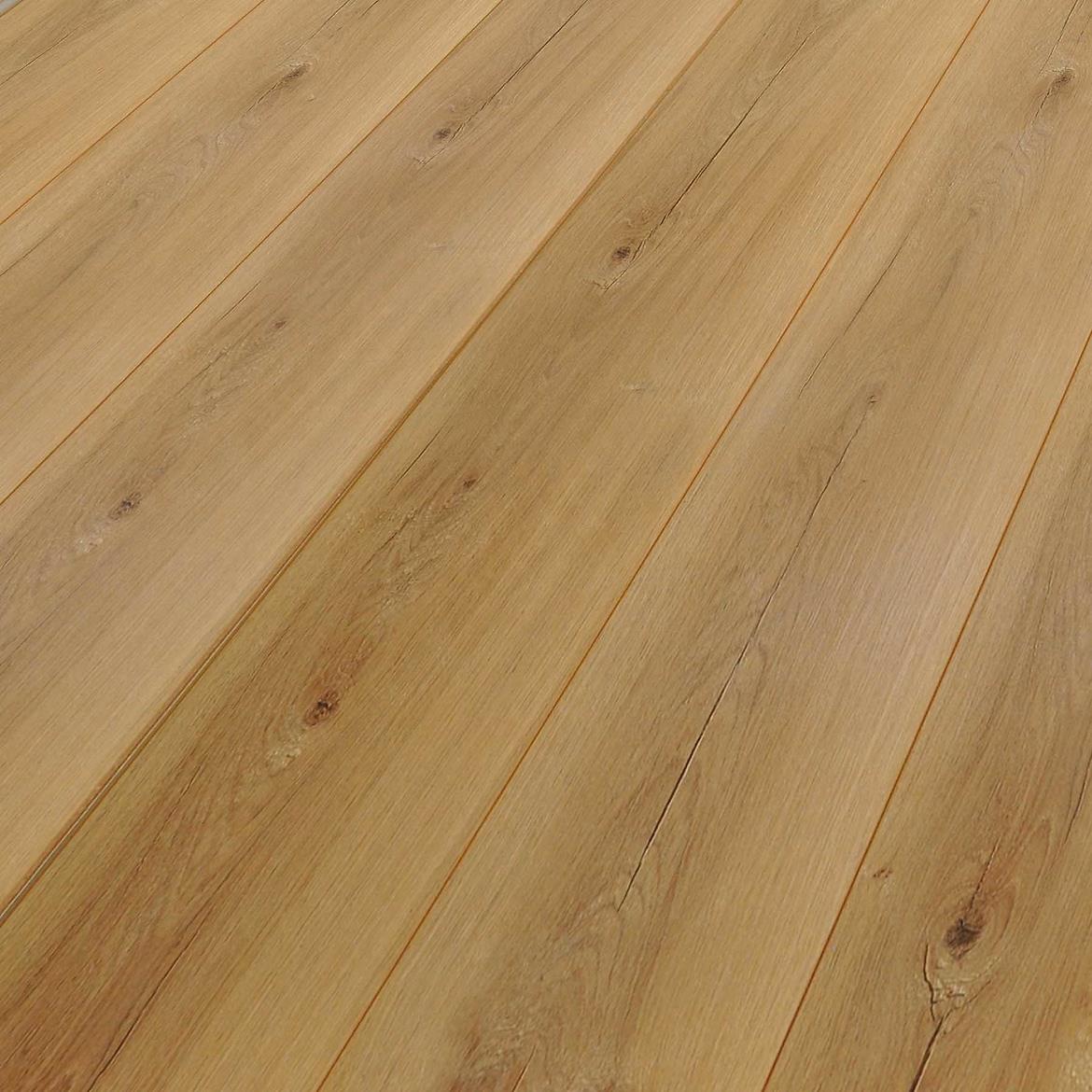 Laminat Tobago Oak 8 mm AC5 Promo 3898