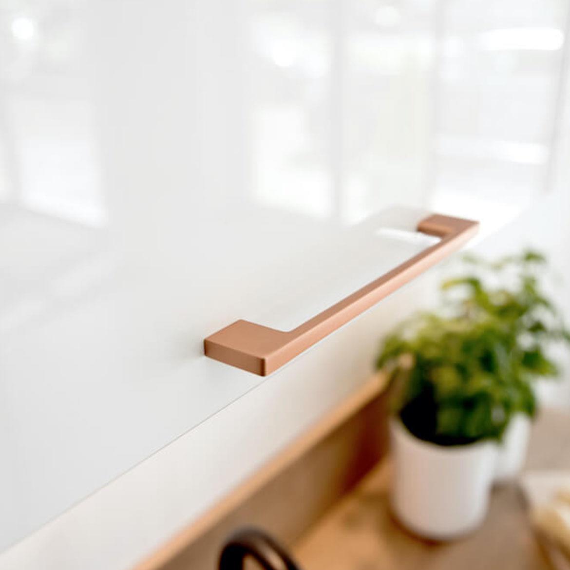Kuhinjski element Oscar 2 vrata 80x30x72 mat bela/bela visoki sijaj
