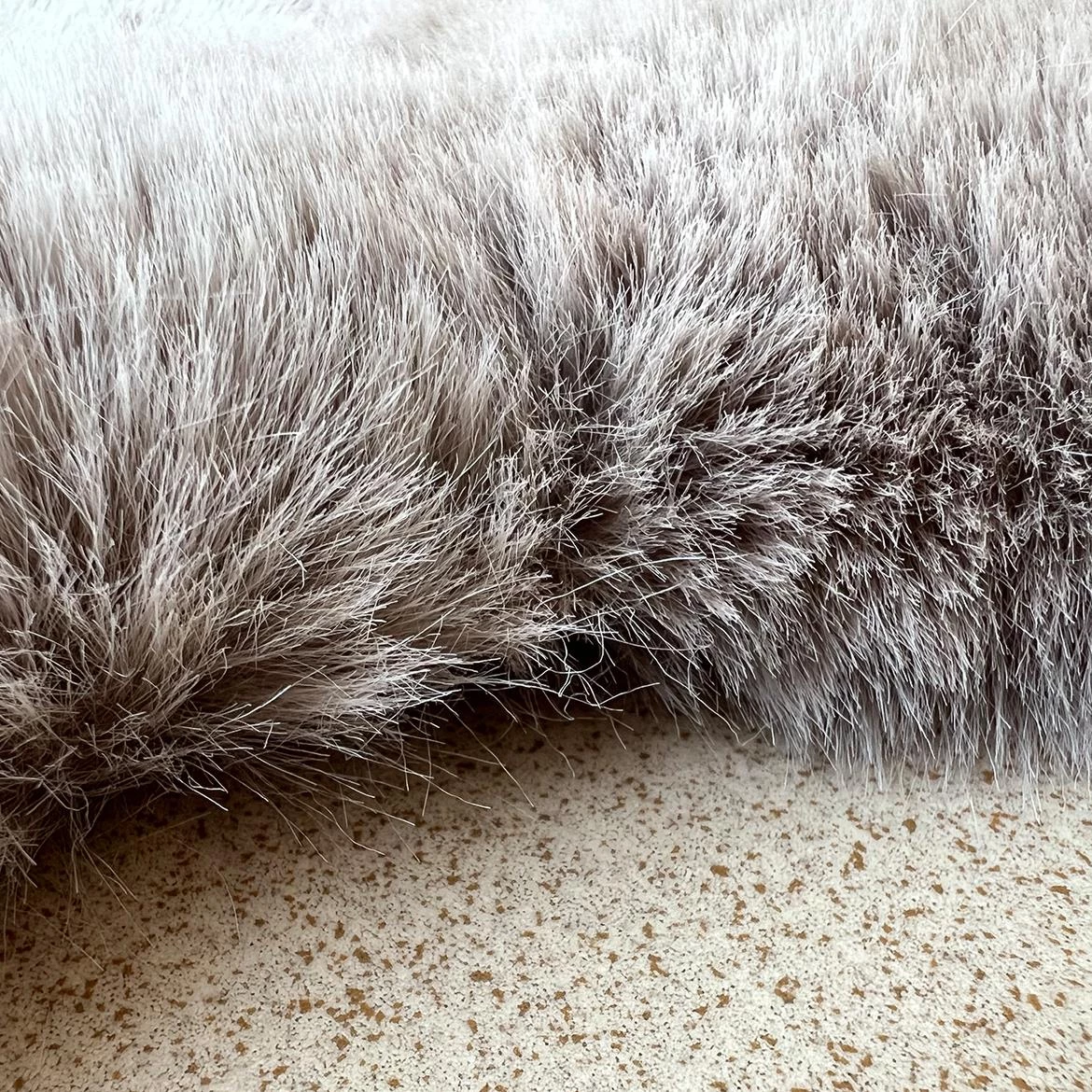 Tepih Heaven Shape 60x90cm braon