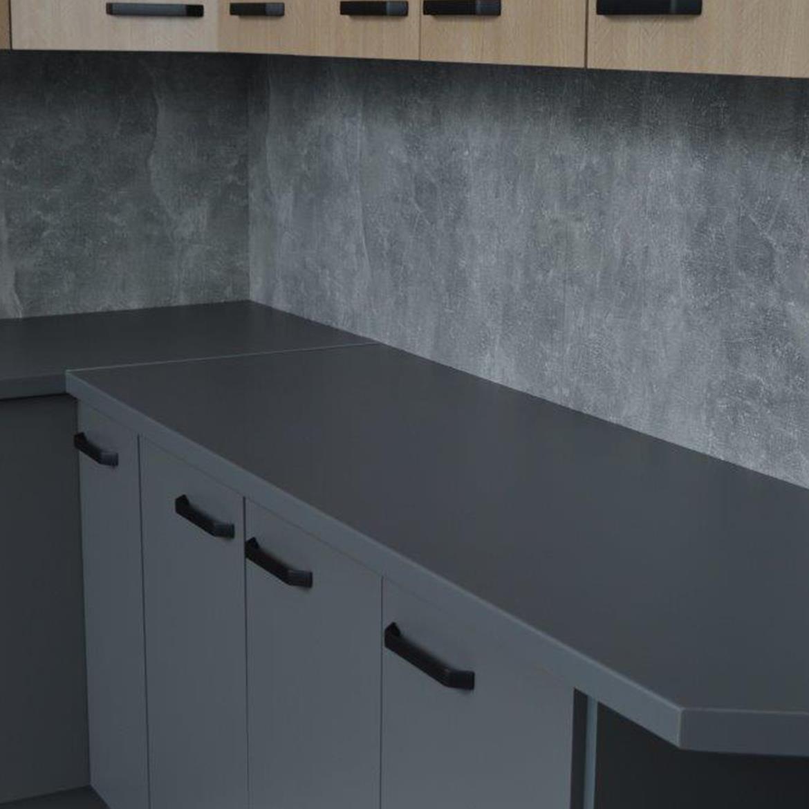 Nessa 60dp-215 2f ormar 2vrata+otvor za rernu 60x55x215 tamno sivi
