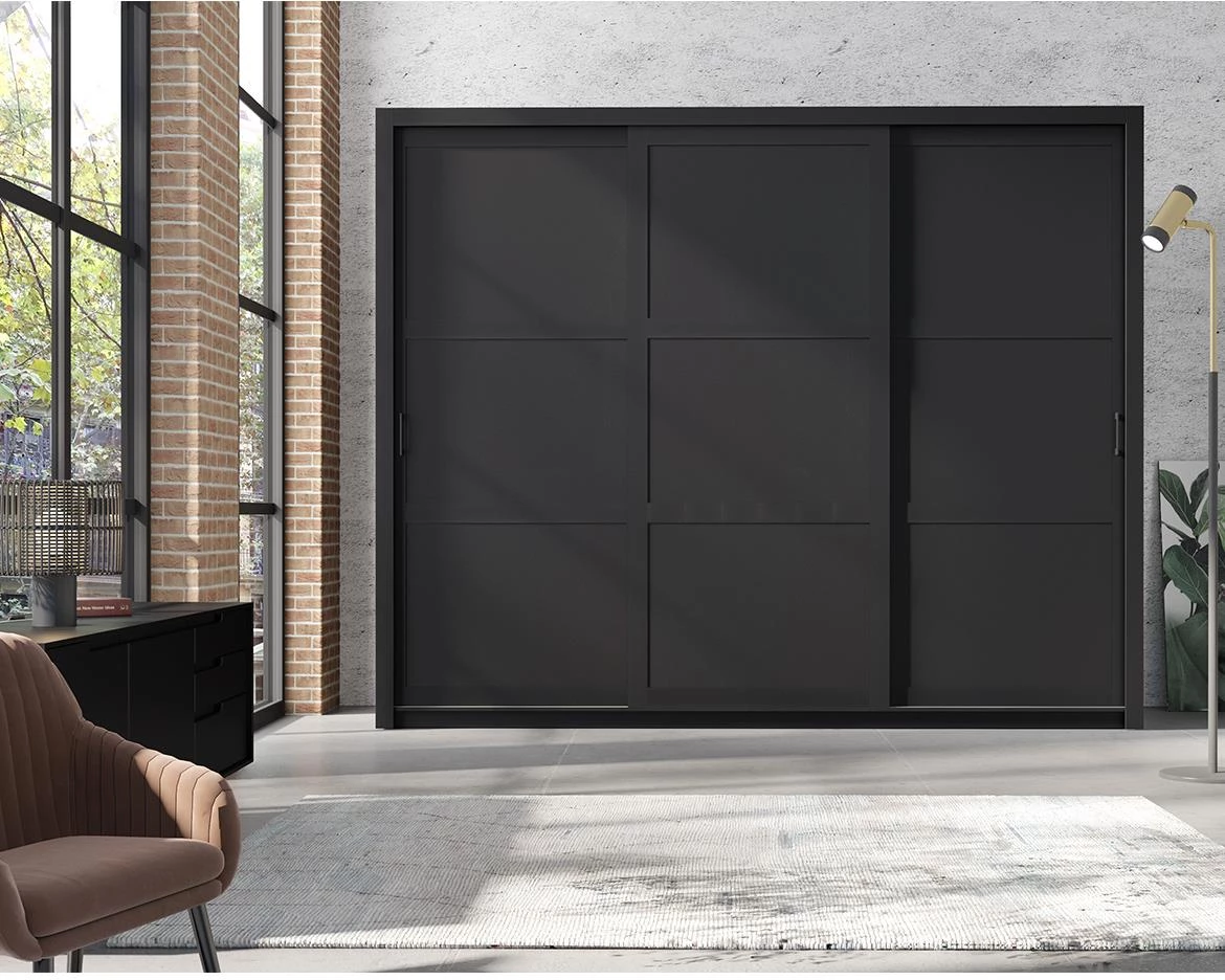 Frama klizni ormar 3 vrata 255x60x206 cm crni/srebrne ruckice