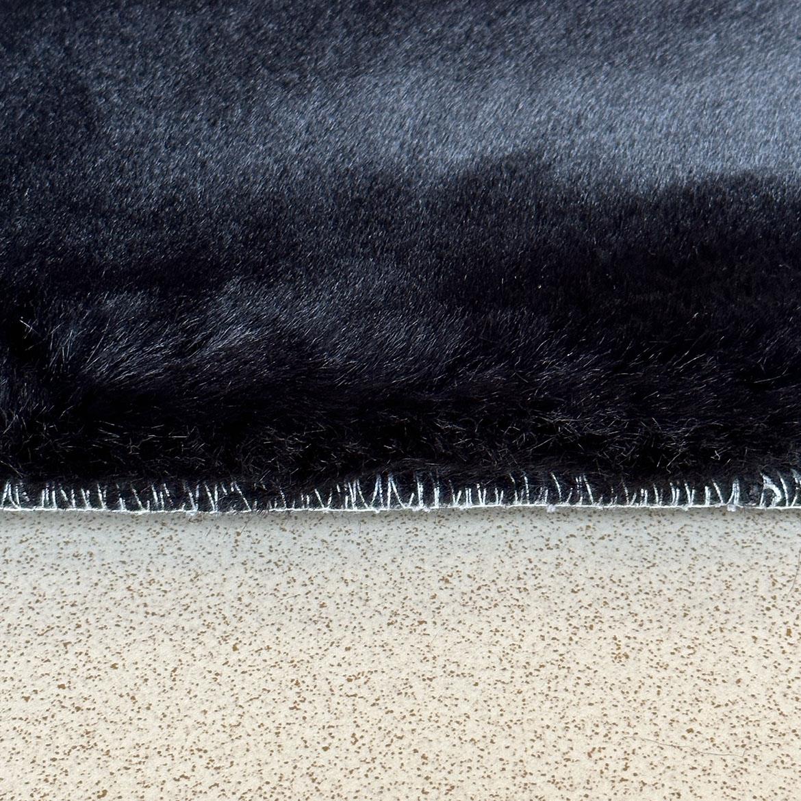 Tepih Carmen Rabbit Fur 140x190cm crni