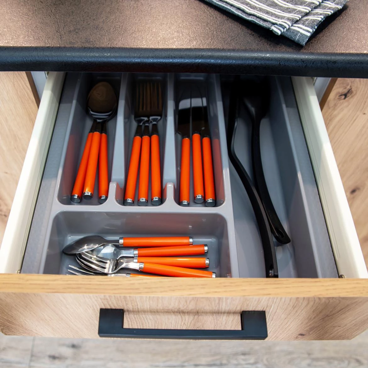 Clara 60po kuhinjski front 60x1,6x82 cm natur (artisan hrast)