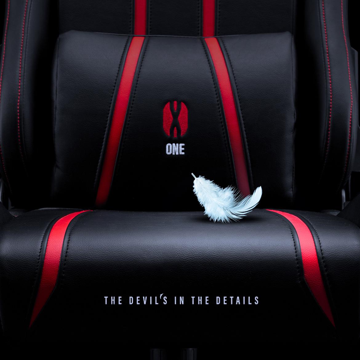 King Diablo X-One 2.0 kancelarijska stolica 72x54x134 cm crno crvena