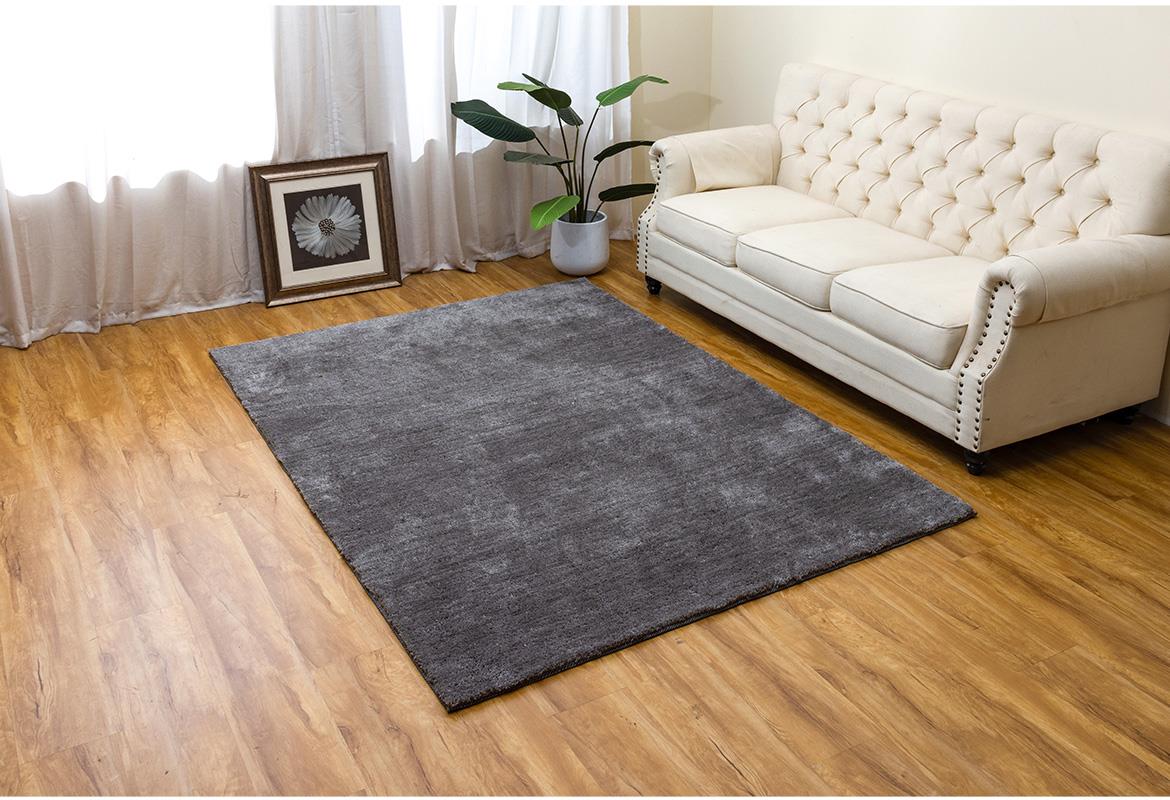 Tepih Carmen Rabbit Fur 80 x 150 cm tamno sivi