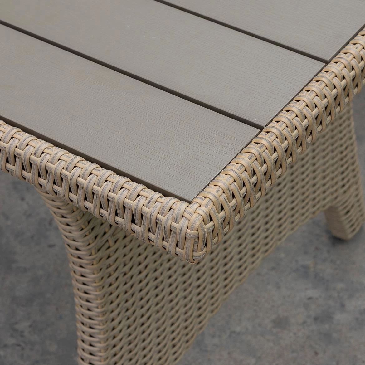 Baštenski set od veštackog ratana Stockholm natural