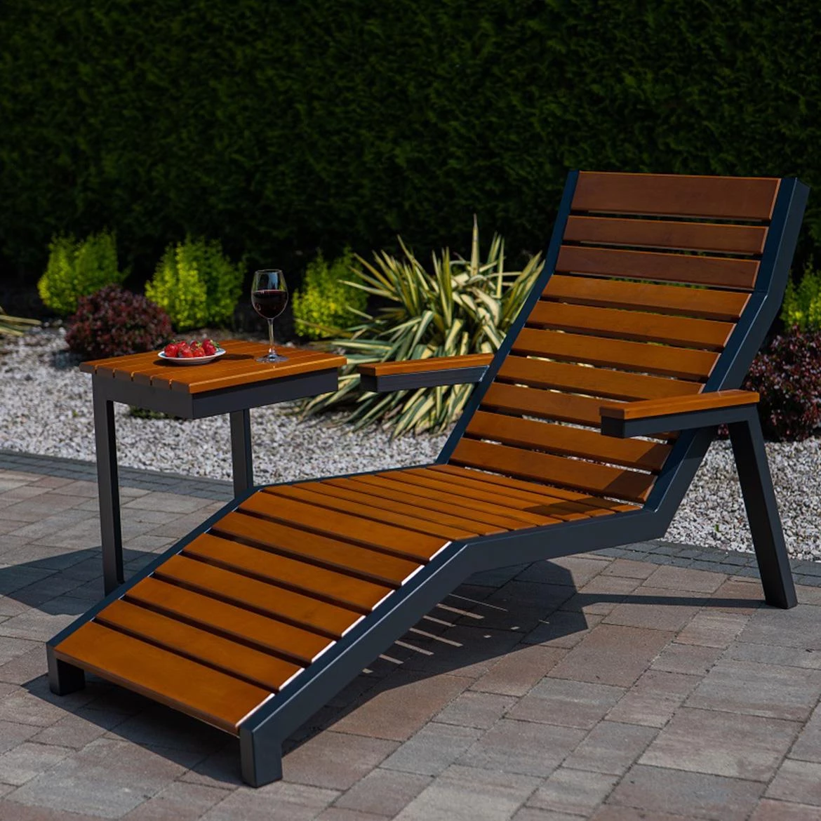 Baštenski stocic 43x43x57 cm, bor/crni