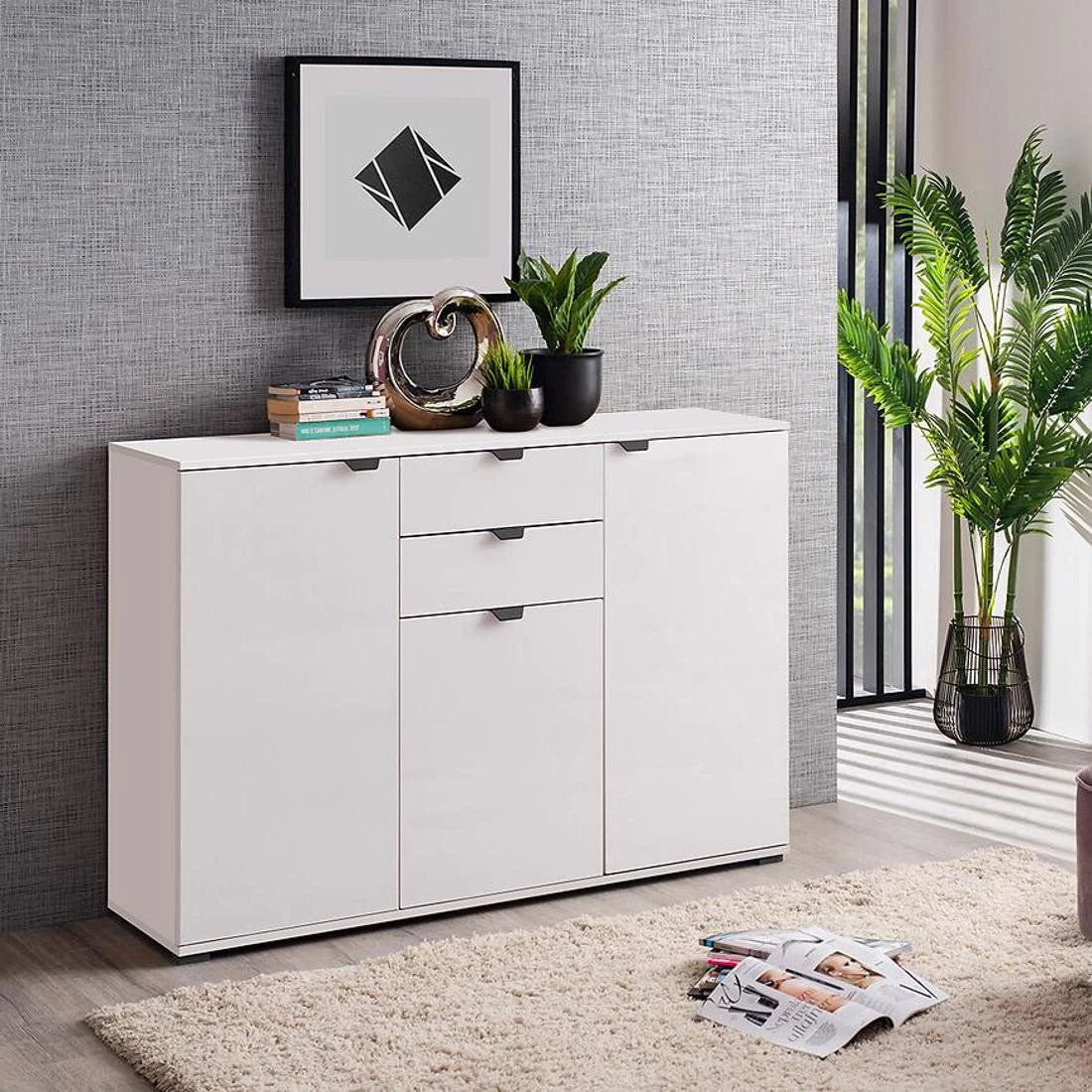 Duerto komoda135x40x95 bela