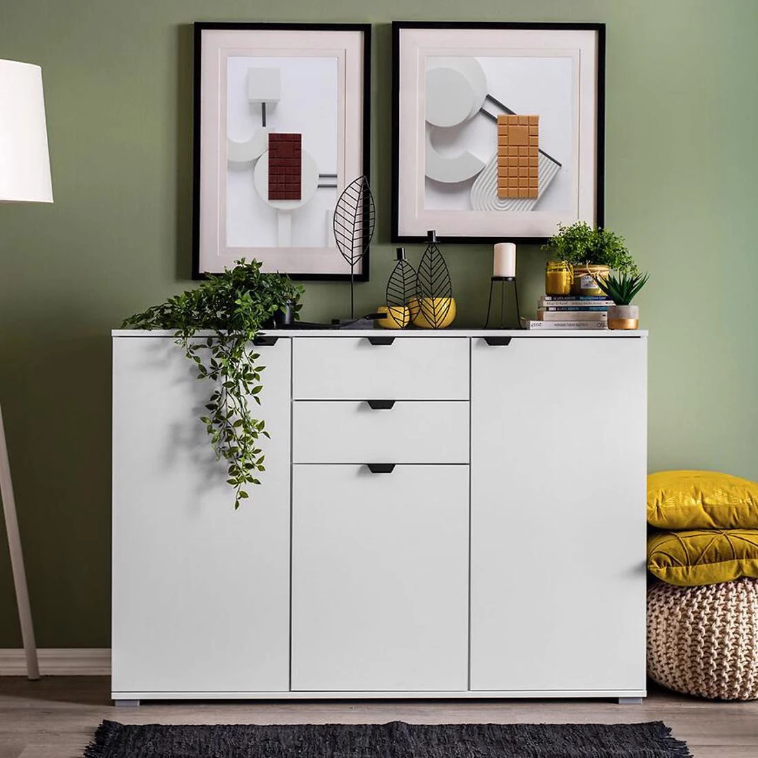 Duerto komoda135x40x95 bela