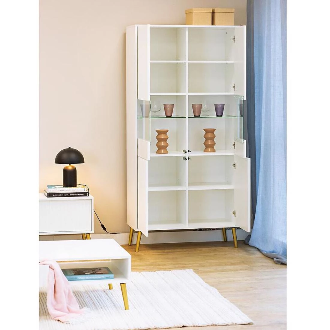 Barcelona vitrina 90x40x193 bela