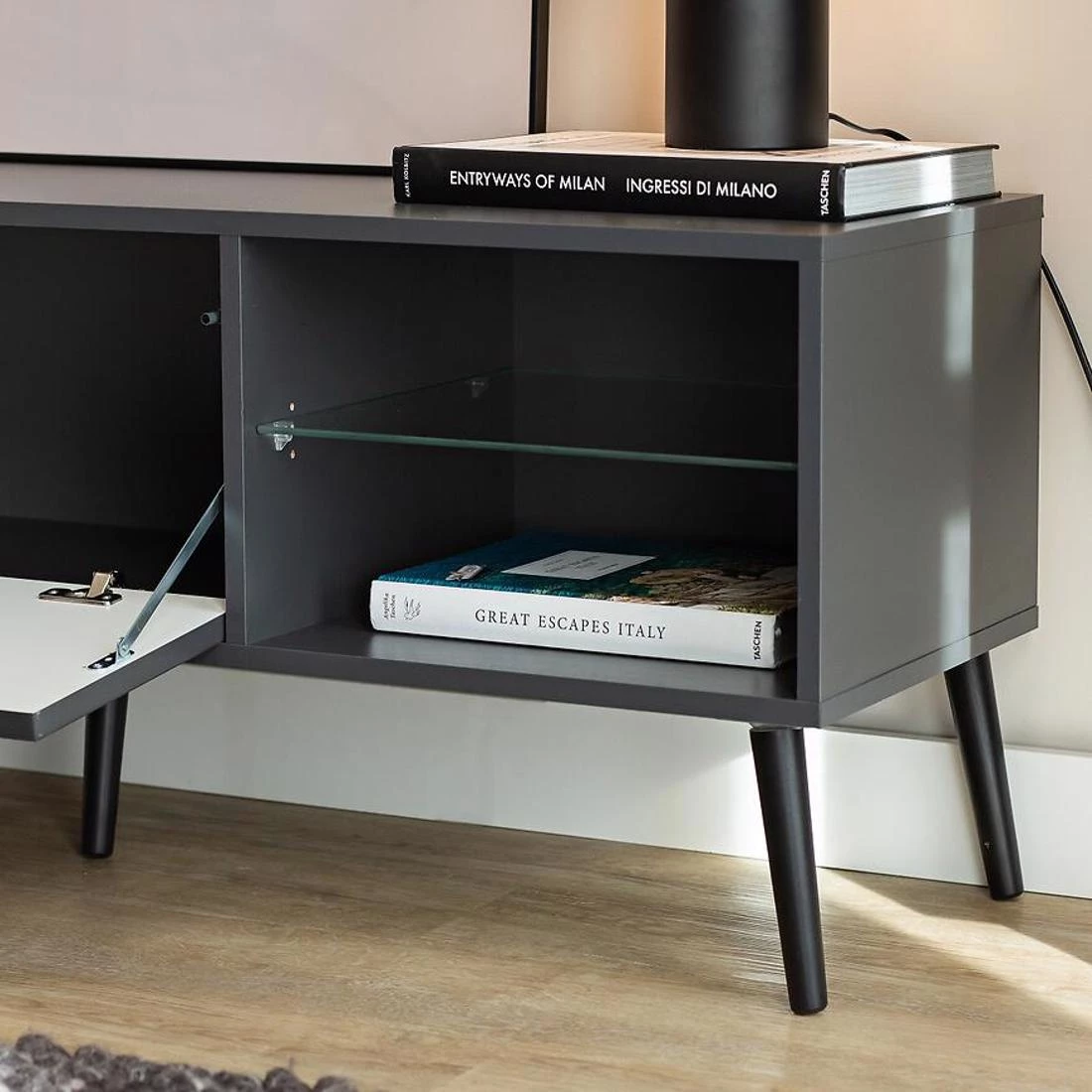 Barcelona TV komoda 135x40x48 antracit