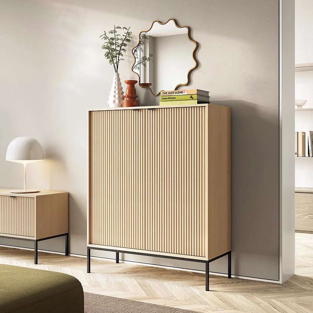 Nova komoda 104x39x125 hrast