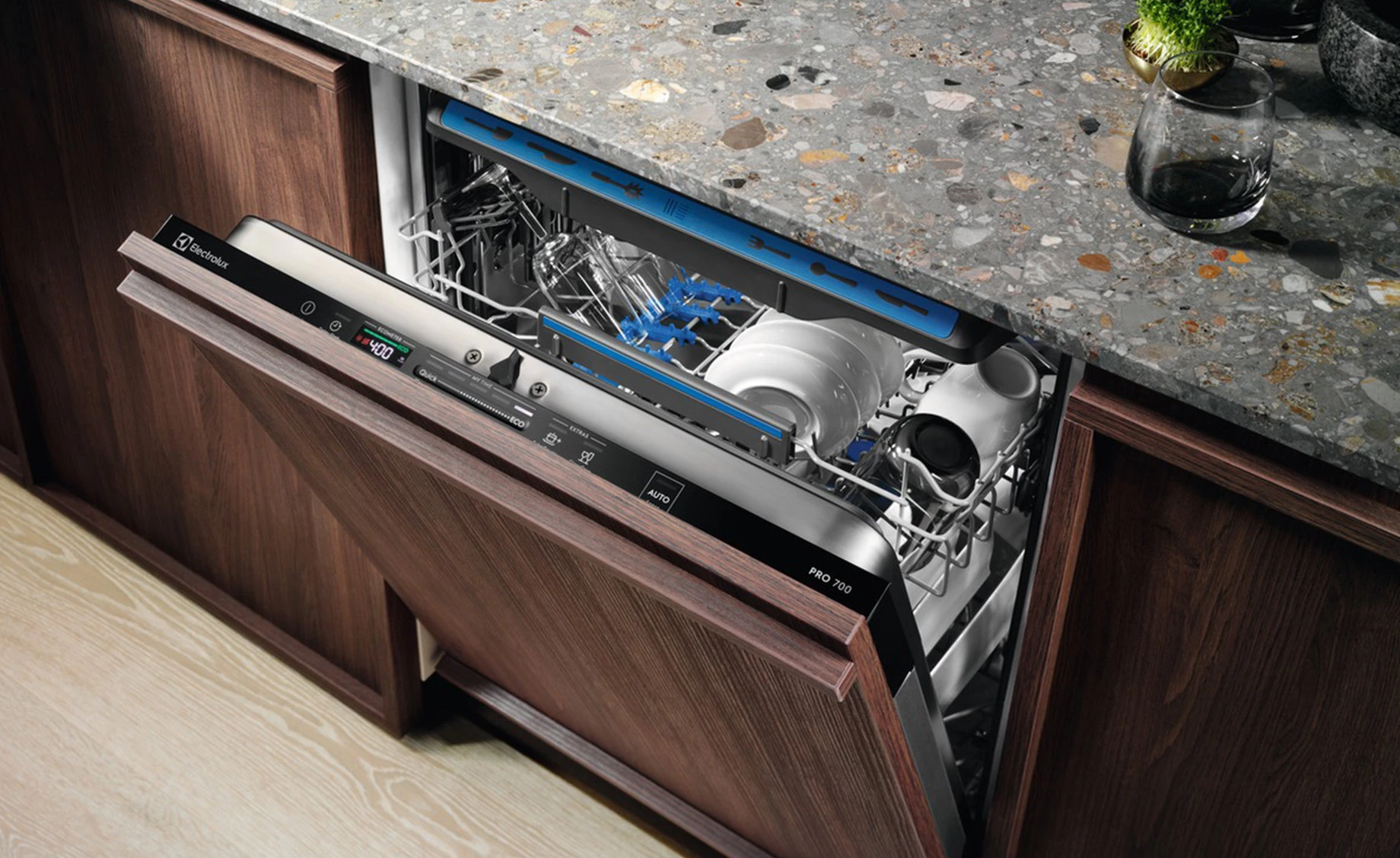 Electrolux EEM48320L ugradna perilica posuđa