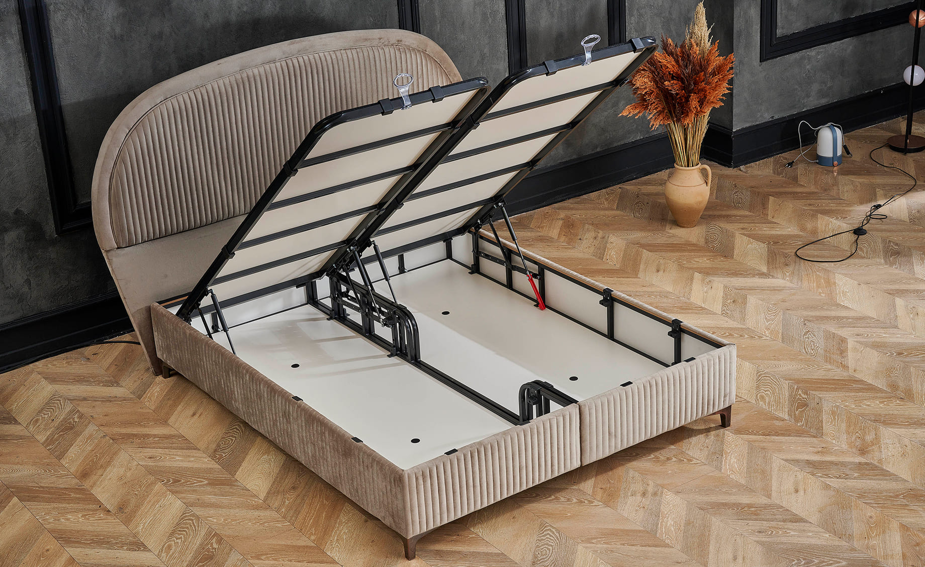 Violet boxspring krevet sa prostorom za odlaganje 136x210x133/68cm