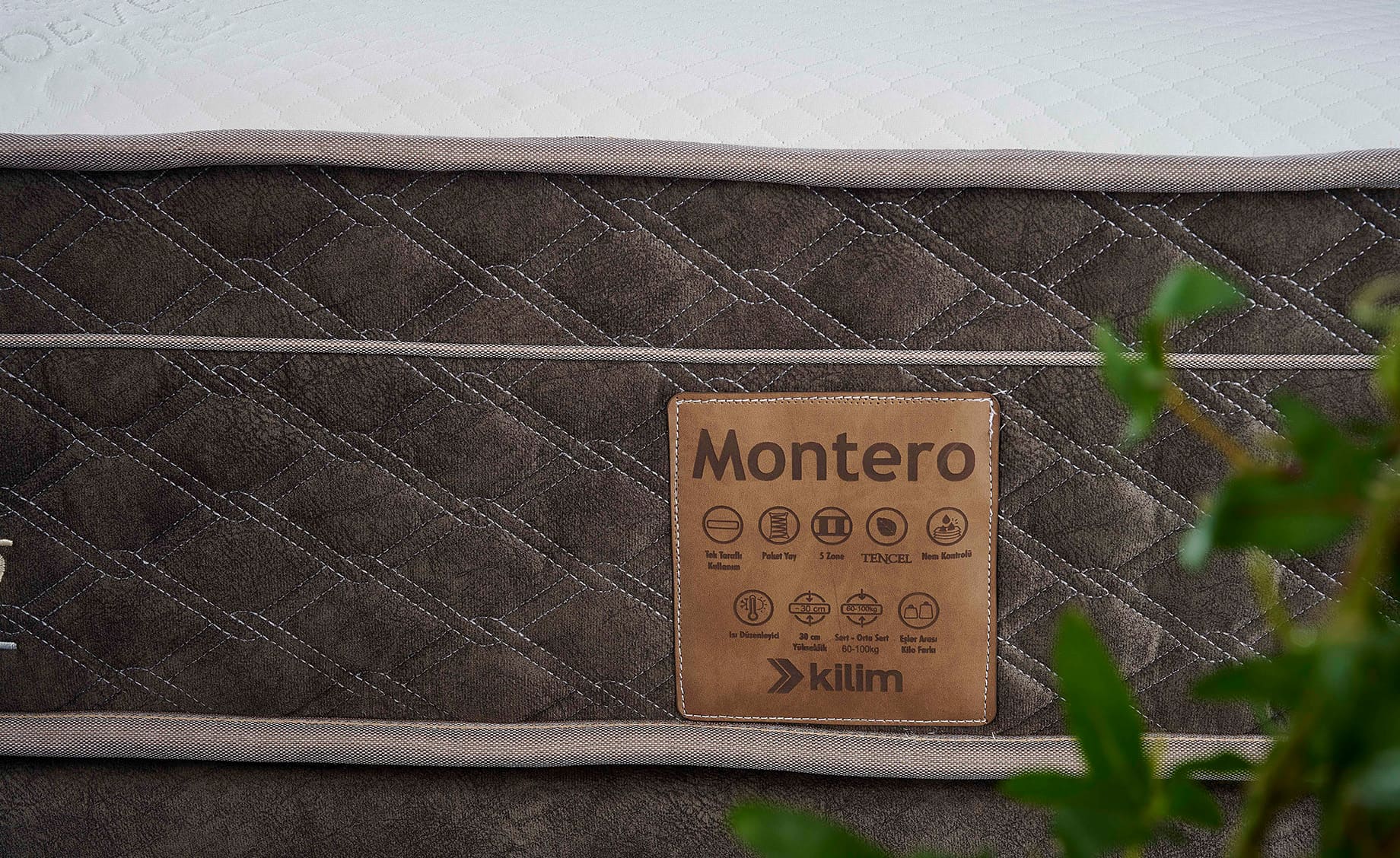 Montero boxspring krevet sa prostorom za odlaganje 136x206x126/66cm