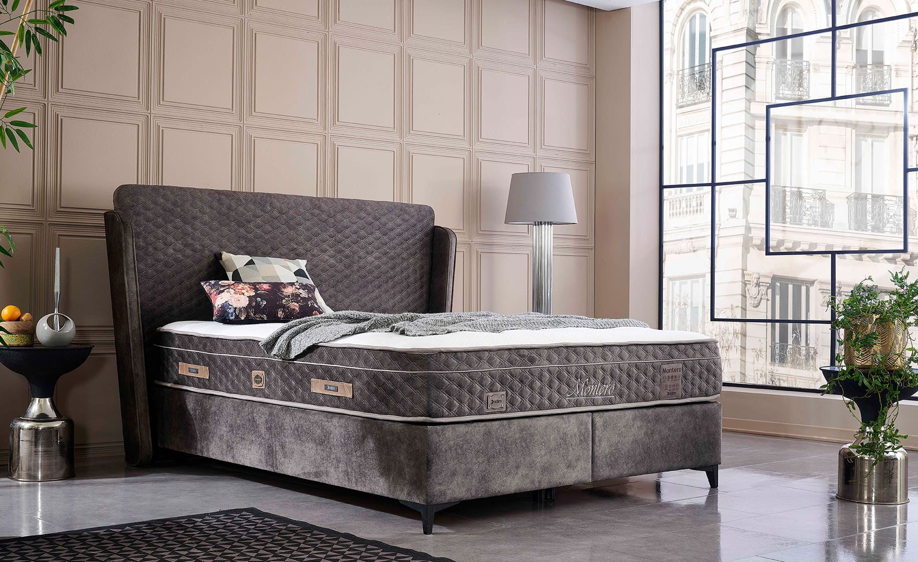 Montero boxspring krevet sa prostorom za odlaganje 216x206x126/66cm