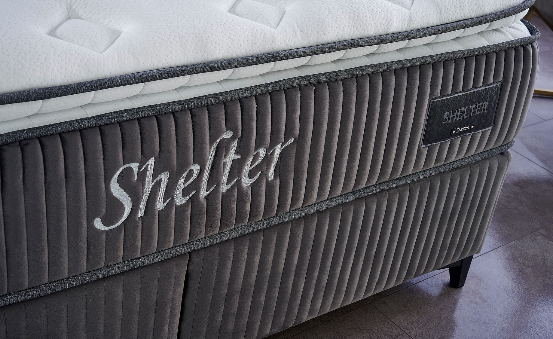 Shelter boxspring krevet sa prostorom za odlaganje 111x201x133/70cm