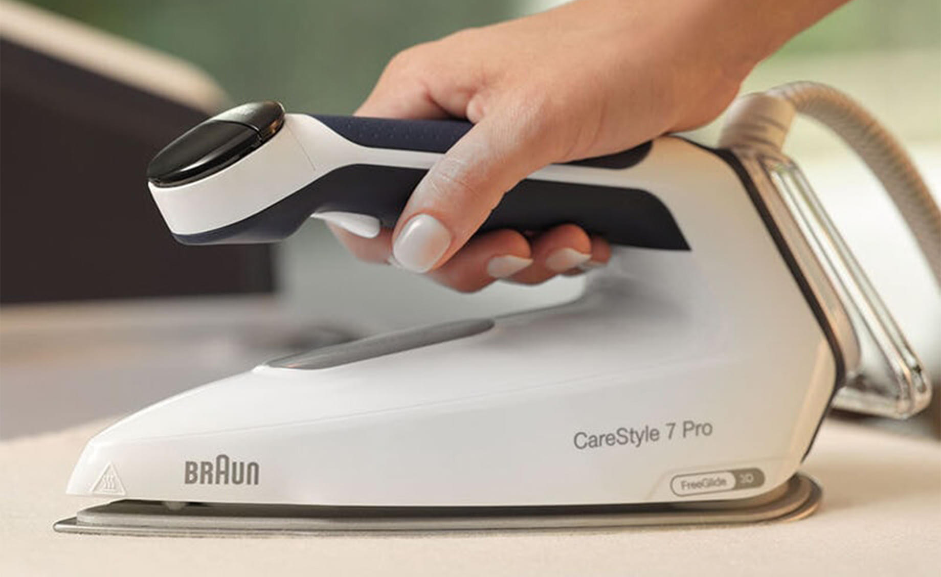 Braun CARESTYLE 7 PRO IS7282BL parna stanica