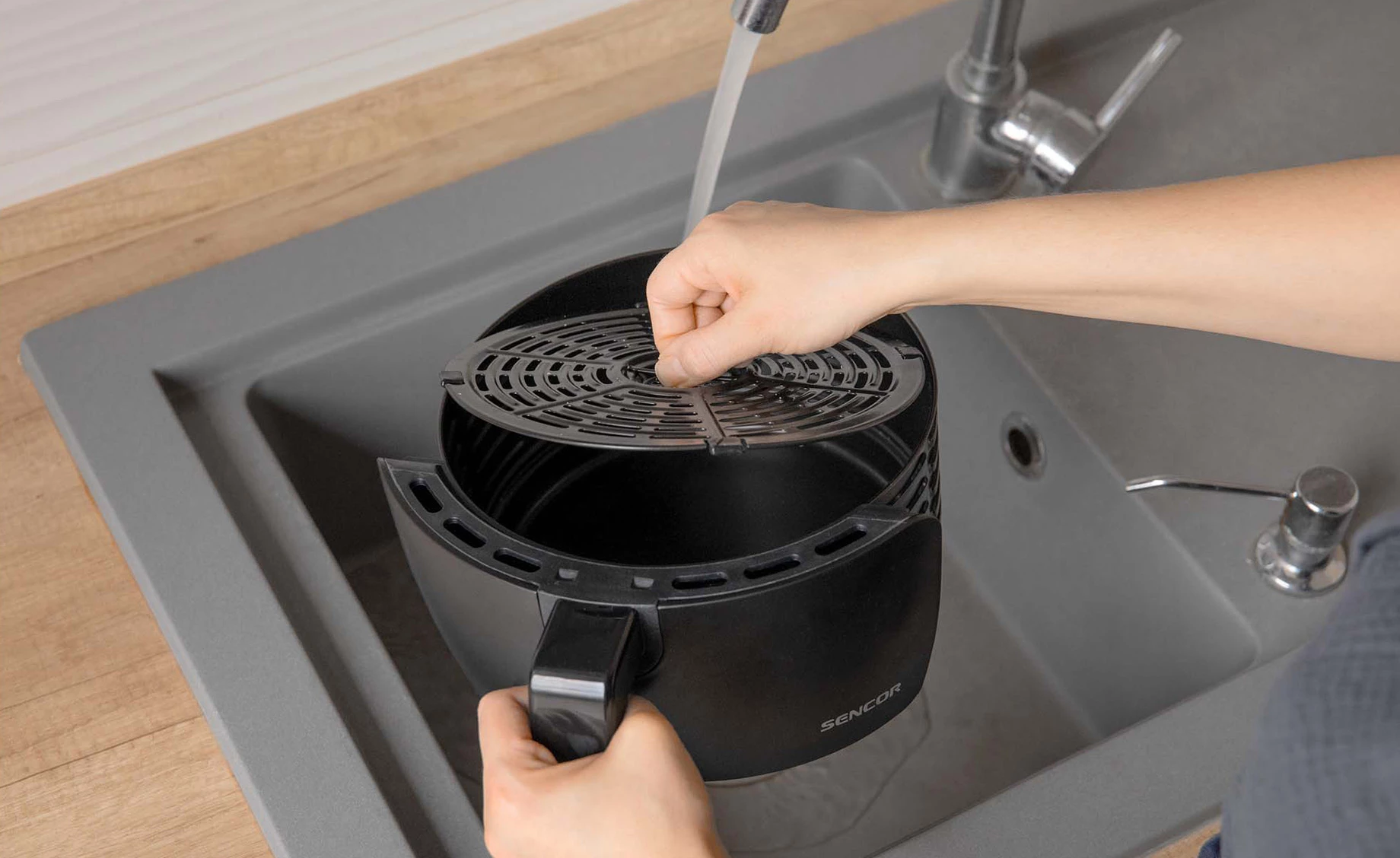 Sencor SFR 5030BK friteza na vrući zrak