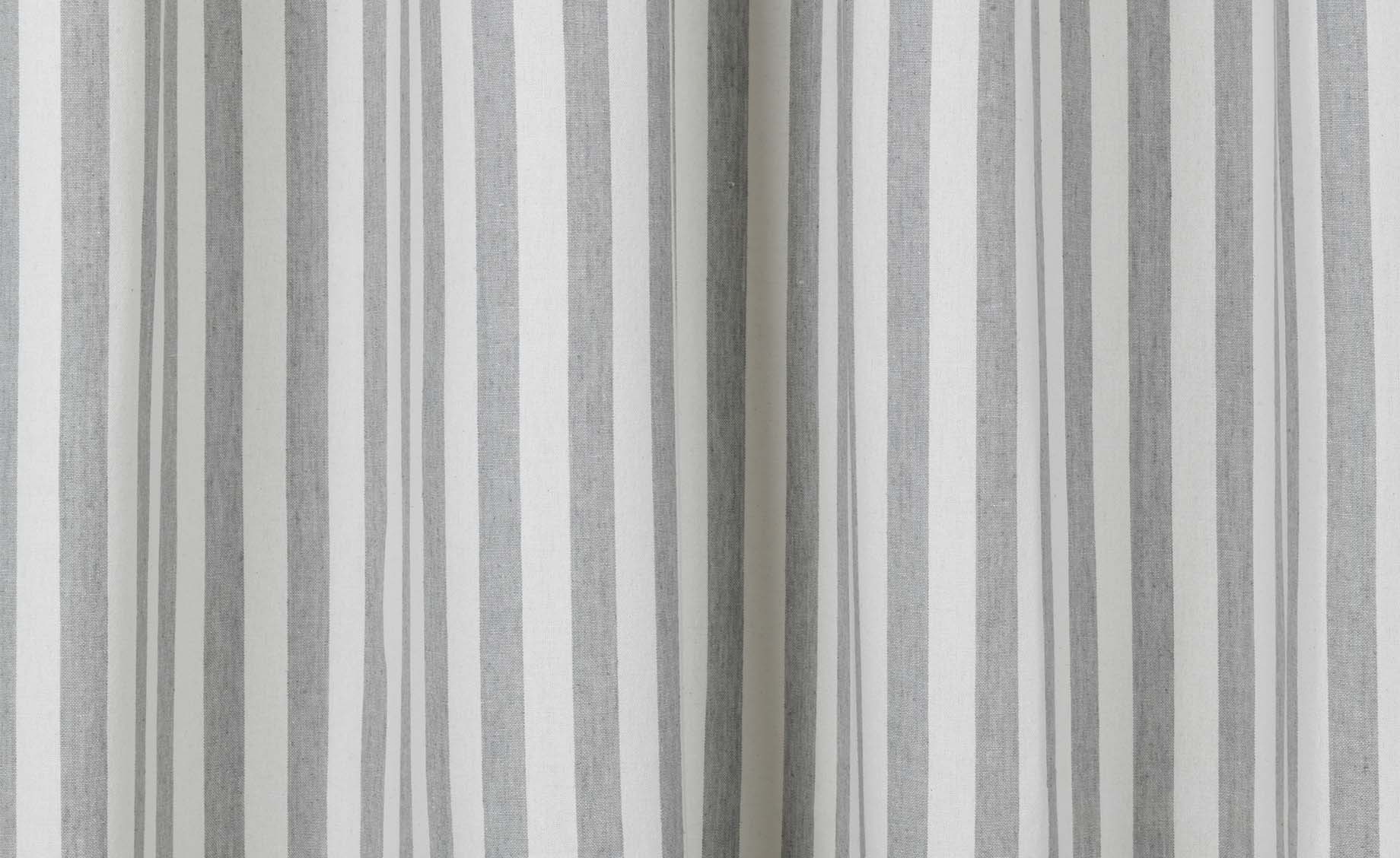 Zavesa Stripes 140x245cm siva