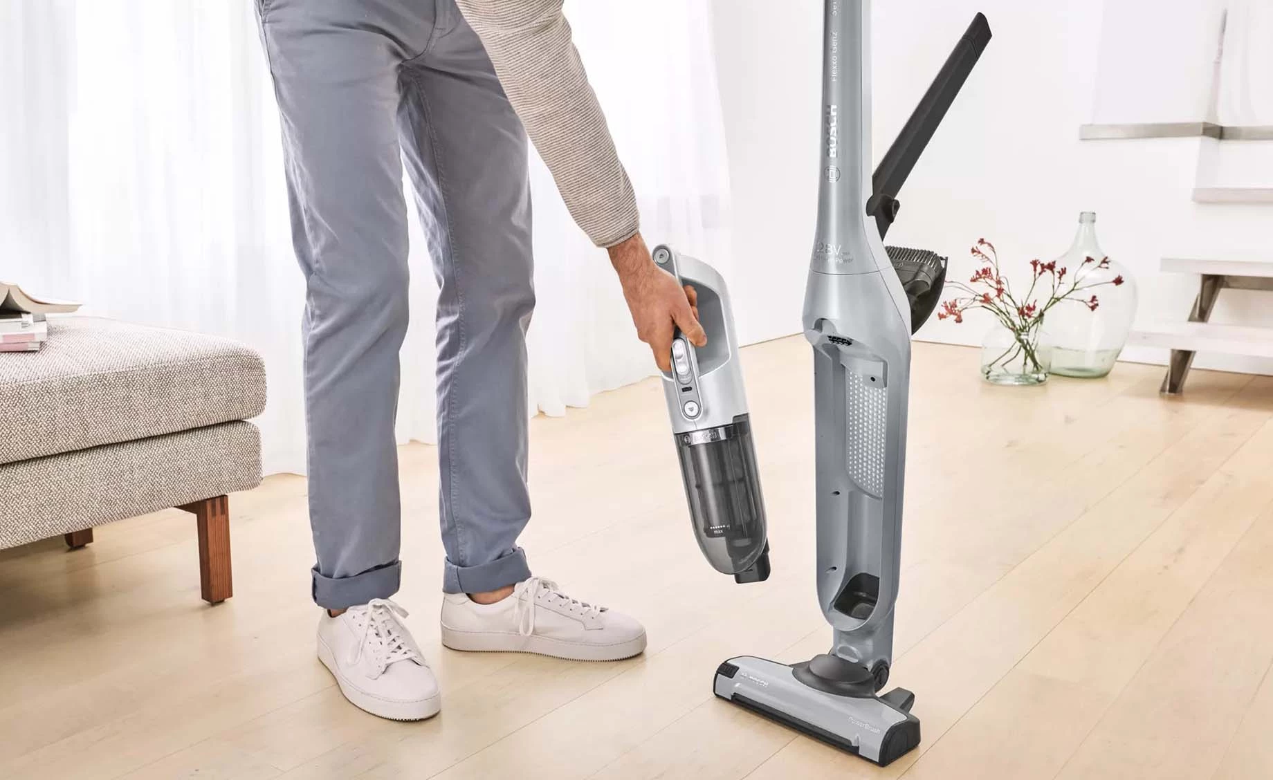 Bosch BCH3K2301 štapno baterijski usisavač IZLOŽBENI PRIMJERAK