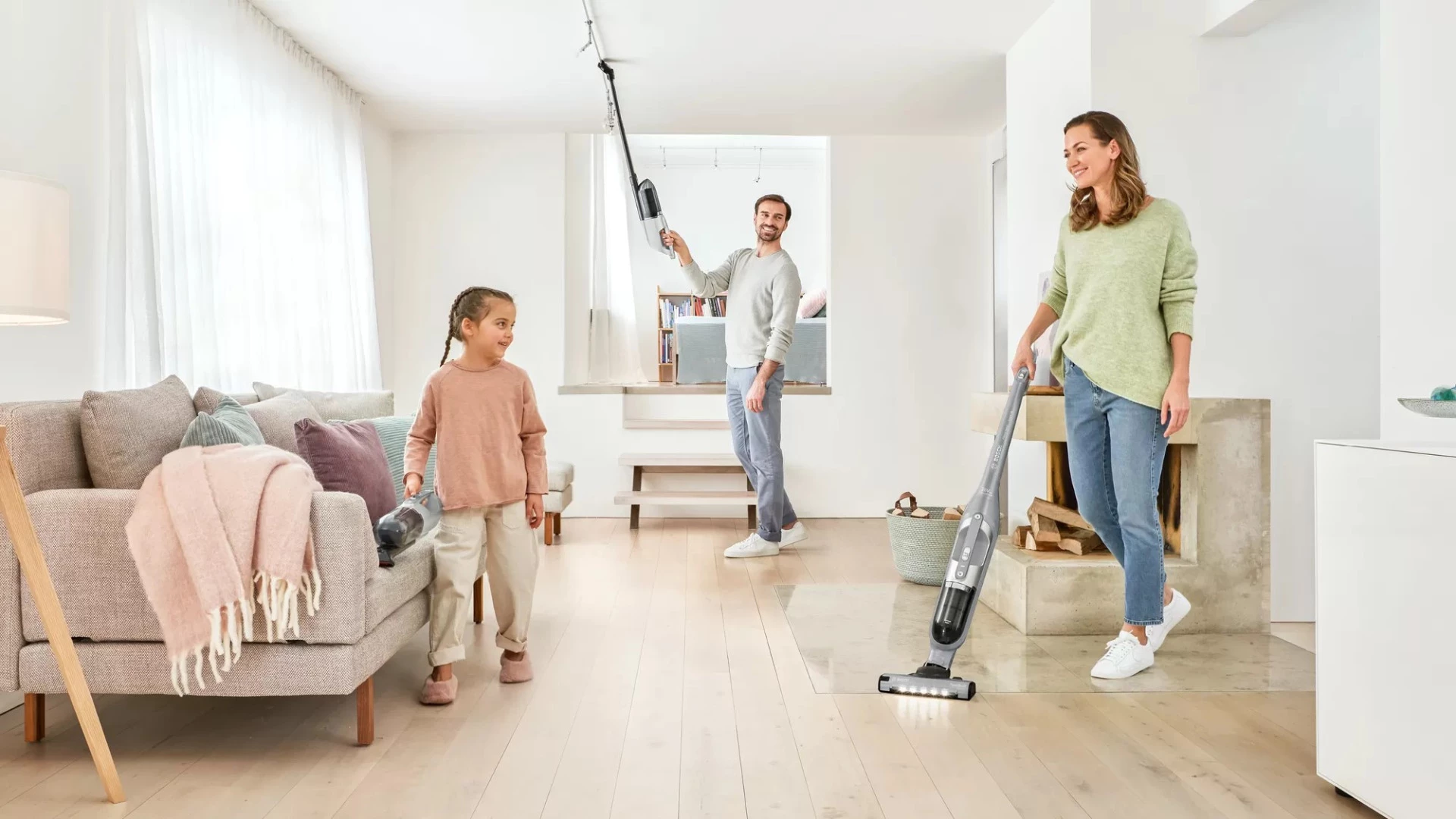 Bosch BCH3K2301 štapno baterijski usisavač IZLOŽBENI PRIMJERAK
