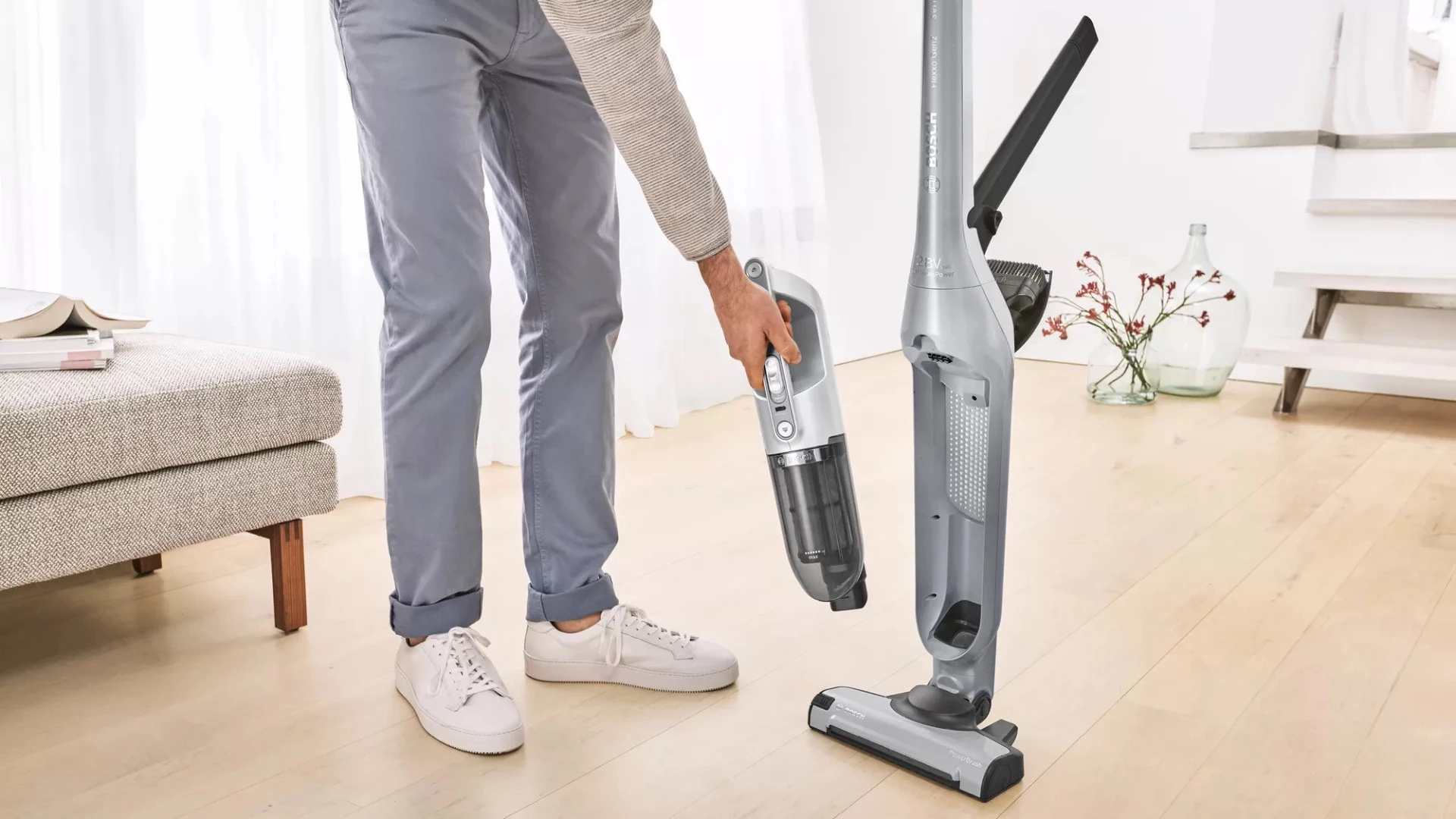 Bosch BCH3K2301 štapno baterijski usisavač IZLOŽBENI PRIMJERAK