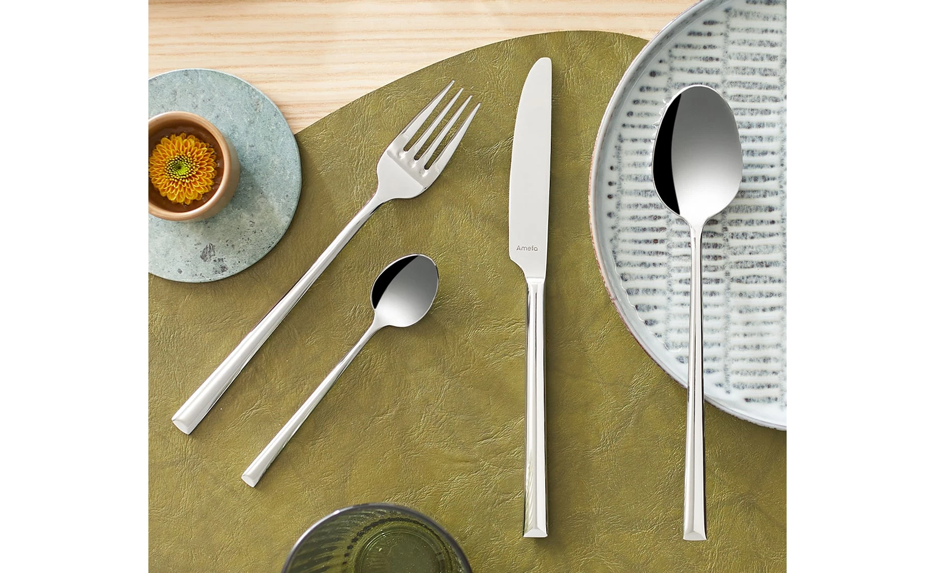 Pribor za jelo Metropole 24kom