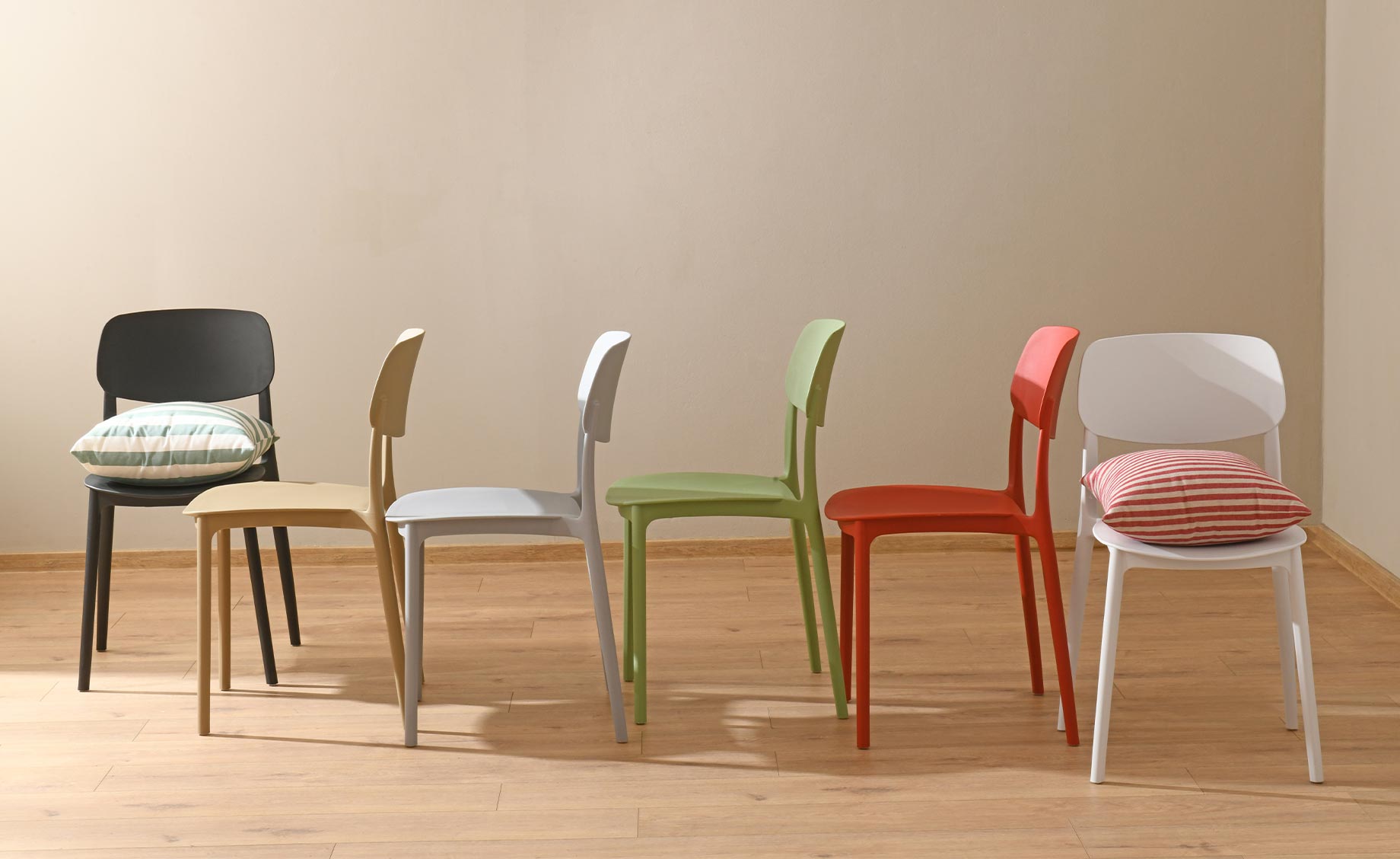 Sienna stolica 51x38x78,5 cm cappuccino