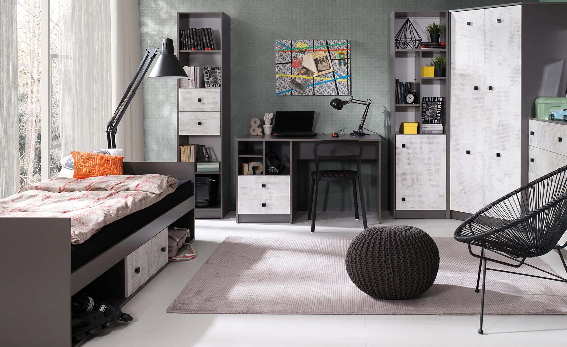 Tommy zidna polica 130x23x33 cm