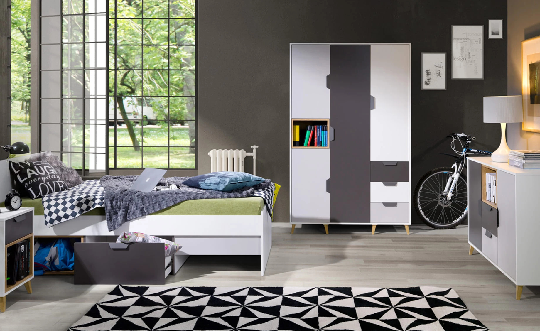 Joker ormar 4 vrata+3 fioke 120x55x190 cm