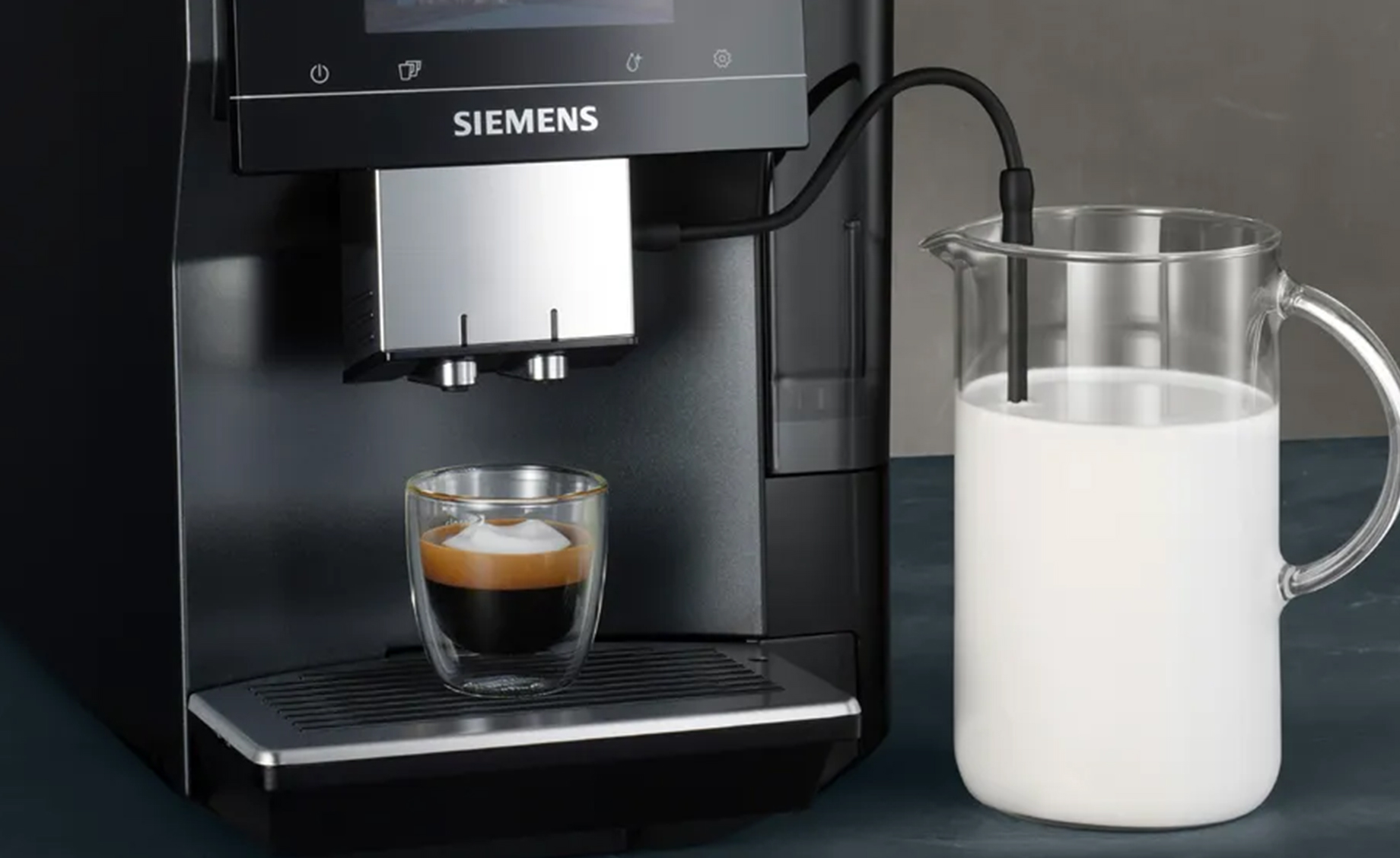 Siemens TP717R06 esspresso aparat za kafu