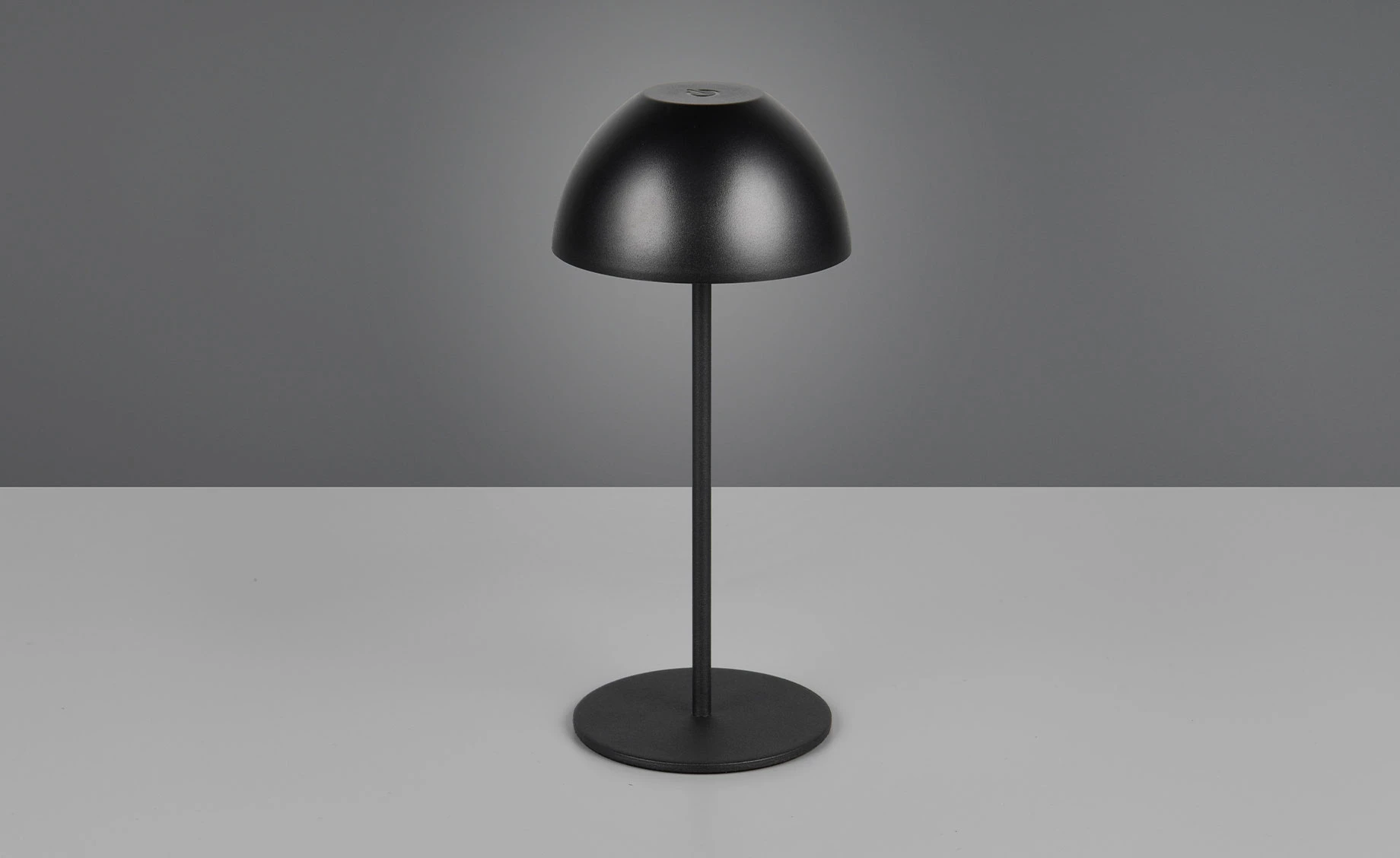 Stona lampa Ortiz LED crna