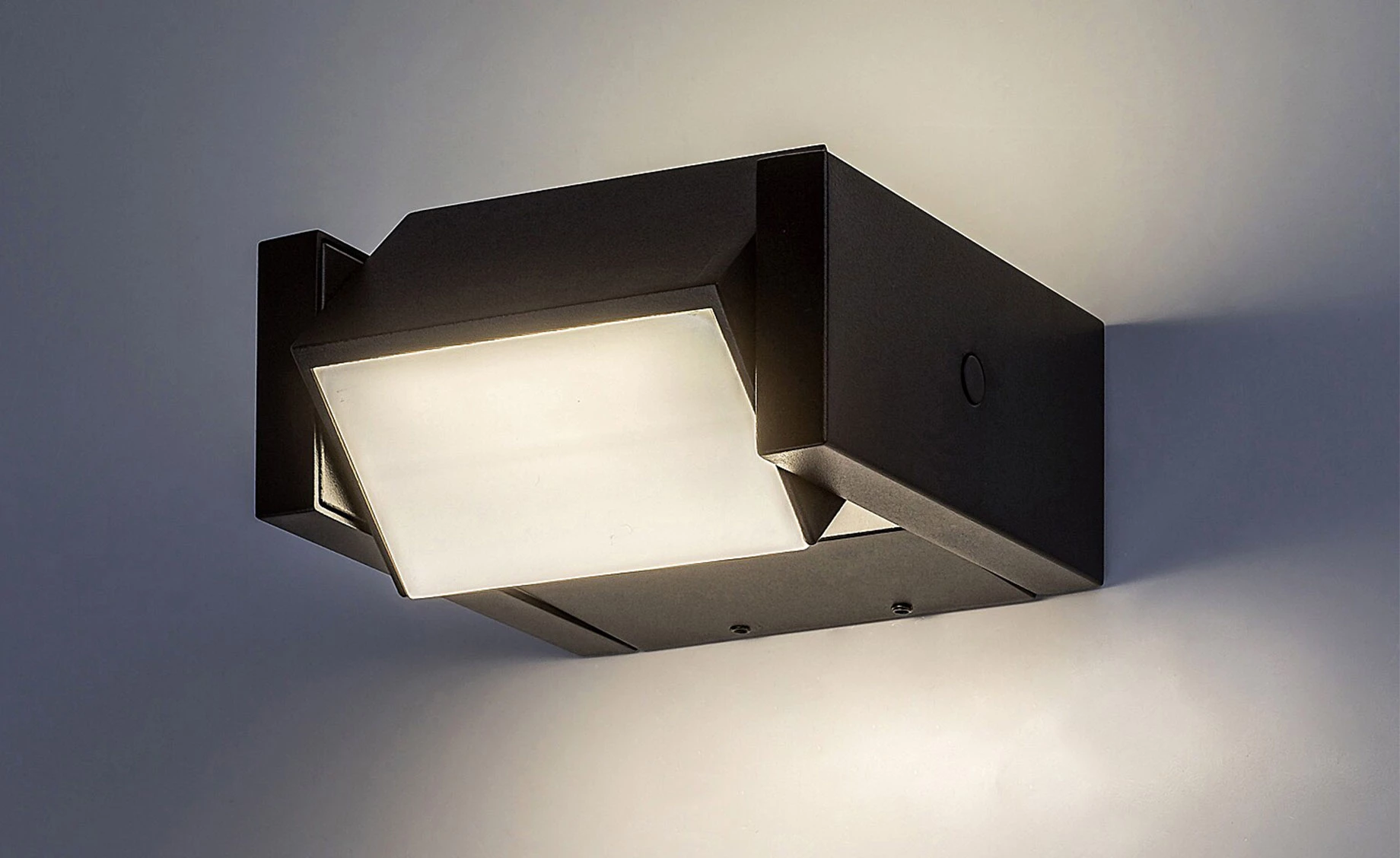 Spoljna zidna lampa Cubbington 13cm LED