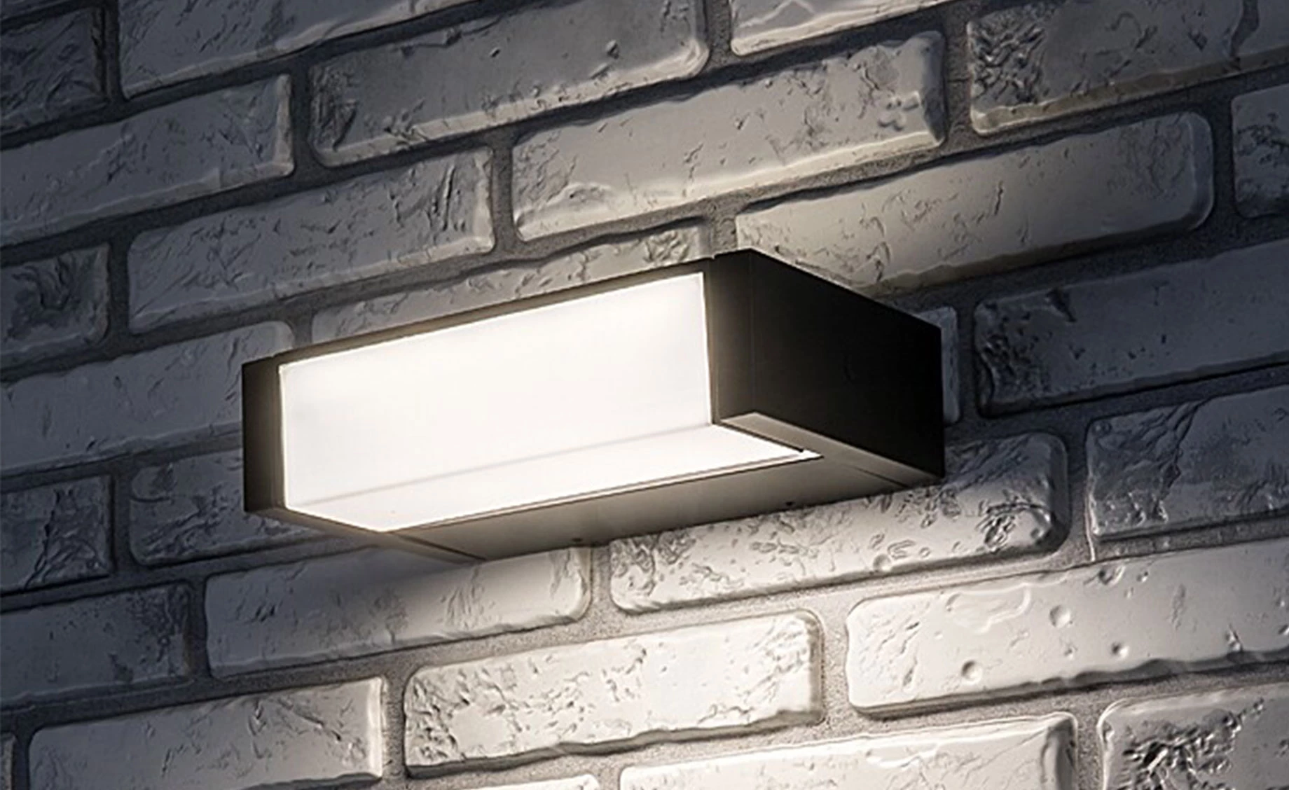 Spoljna zidna lampa Cubbington 23cm LED