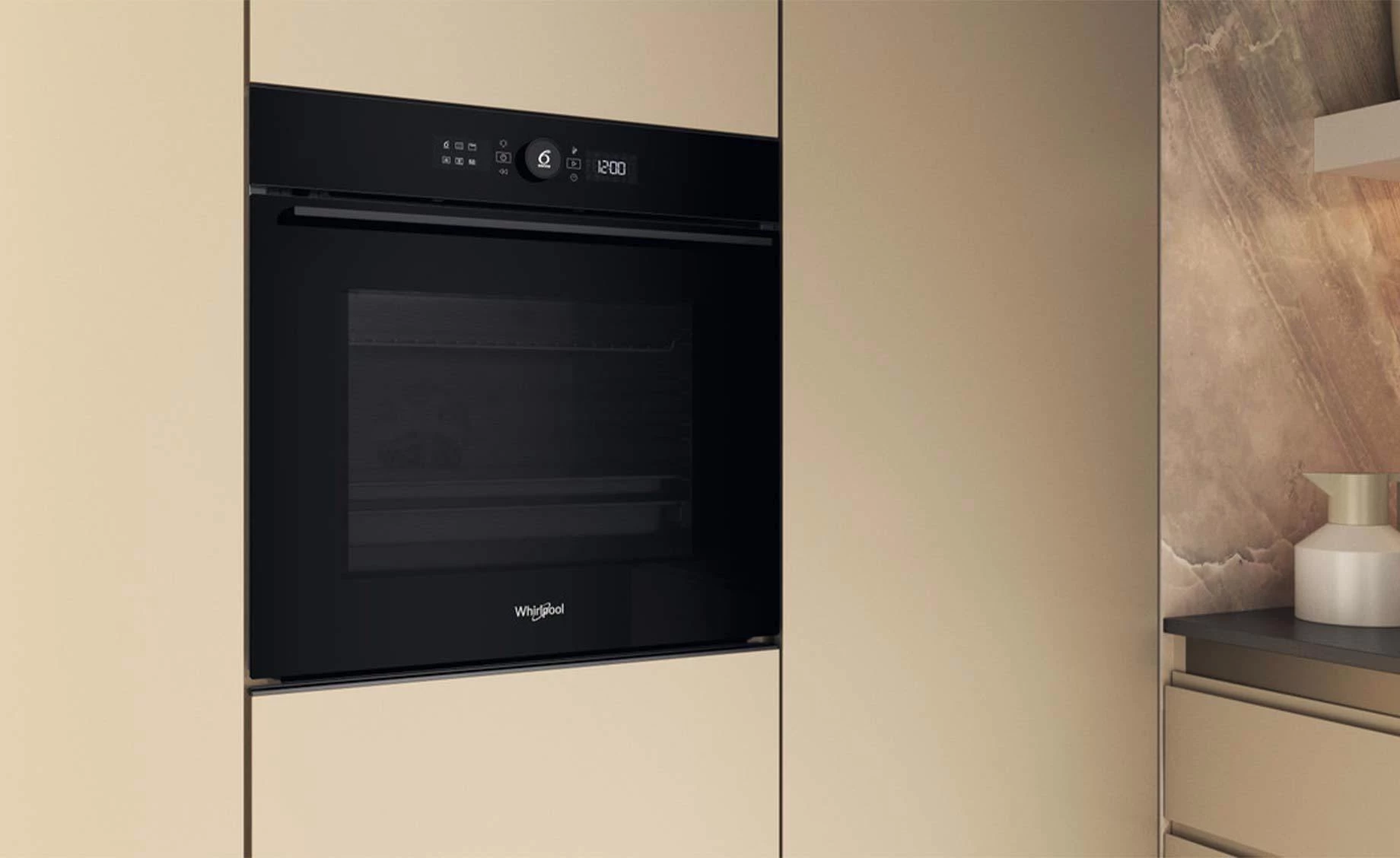 Whirlpool WOI5S8CM1SBA ugradna rerna