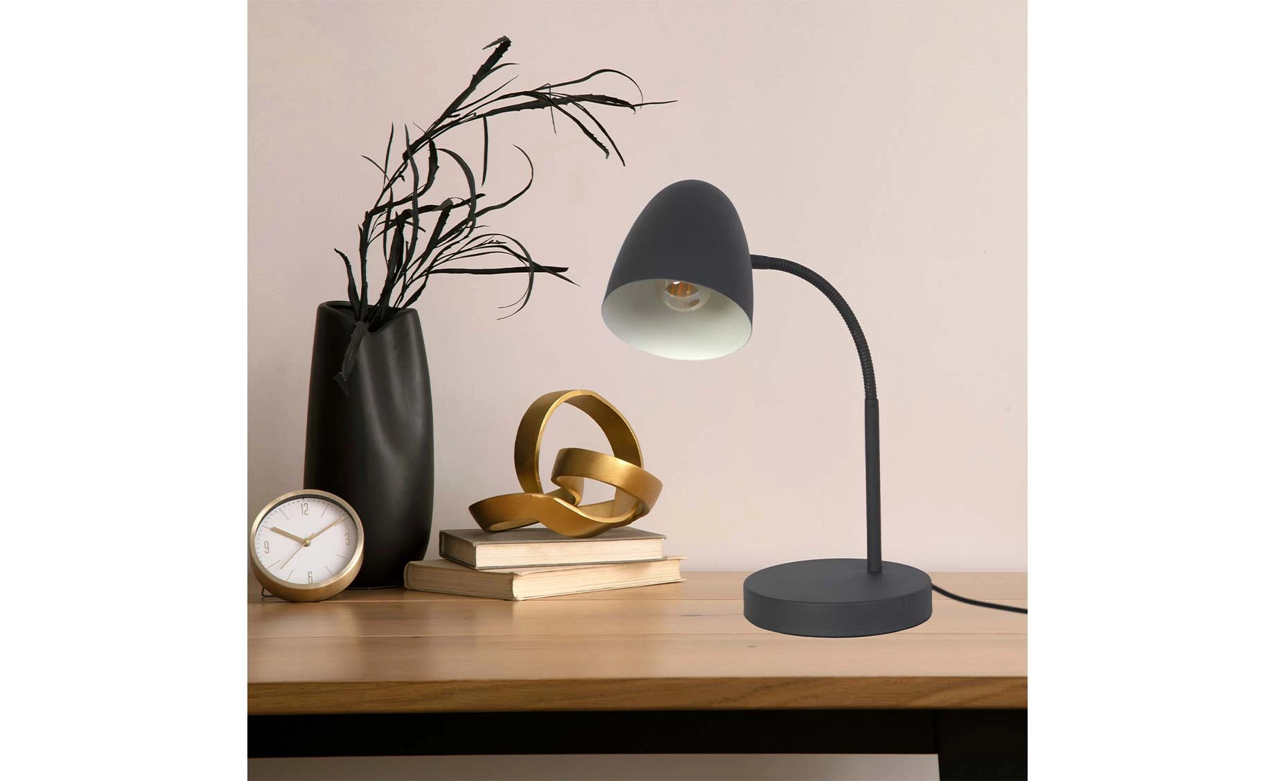 Stona lampa Jason crna