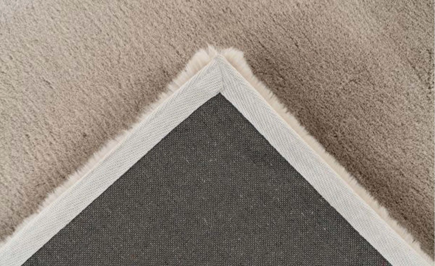 Tepih Heaven 200x200cm svetlo sivi