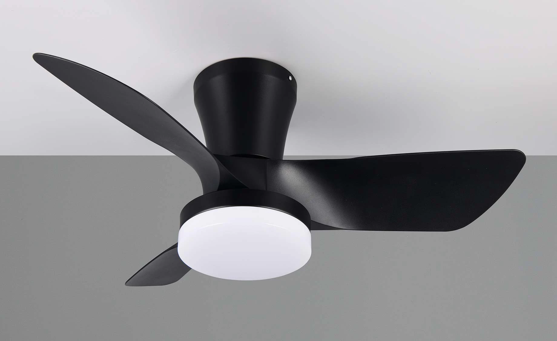 Stropni ventilator rowena led crni